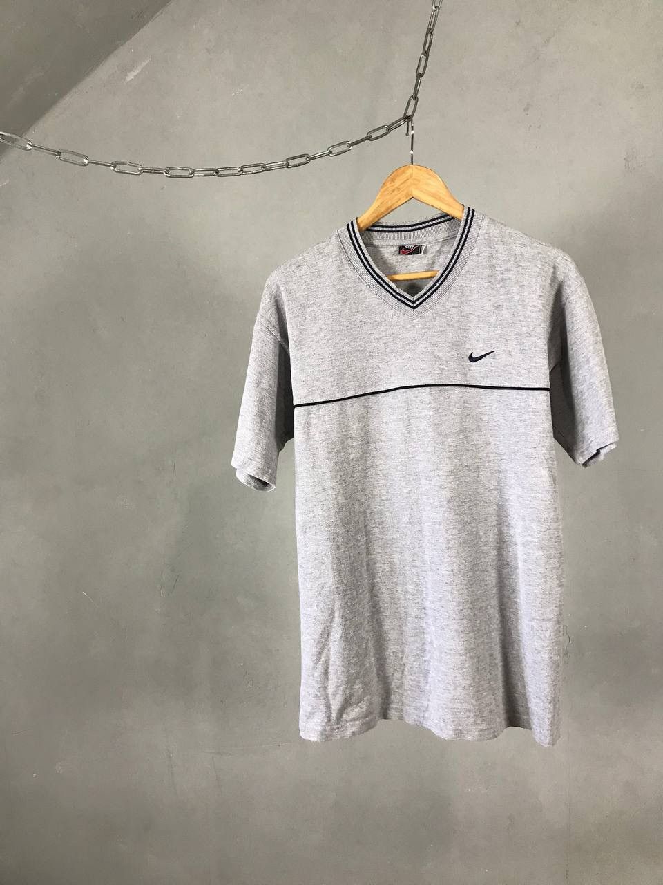 Nike × Vintage Nike swoosh streetwear vintage v neck tee Size US L / EU 52-54 / 3 - 1 Thumbnail