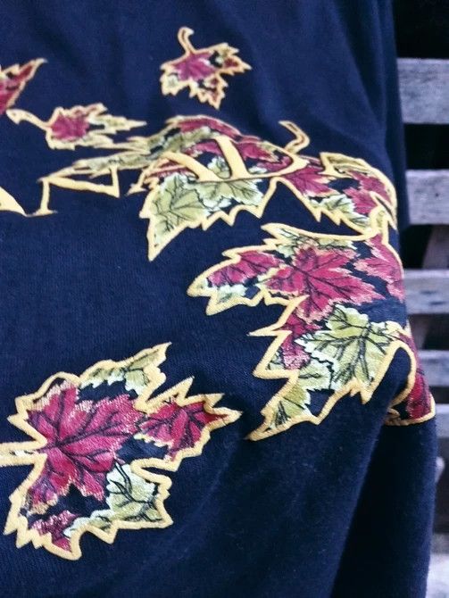 Vintage Vintage rare canada big logo tshirt..made in canada Size US M / EU 48-50 / 2 - 7 Thumbnail