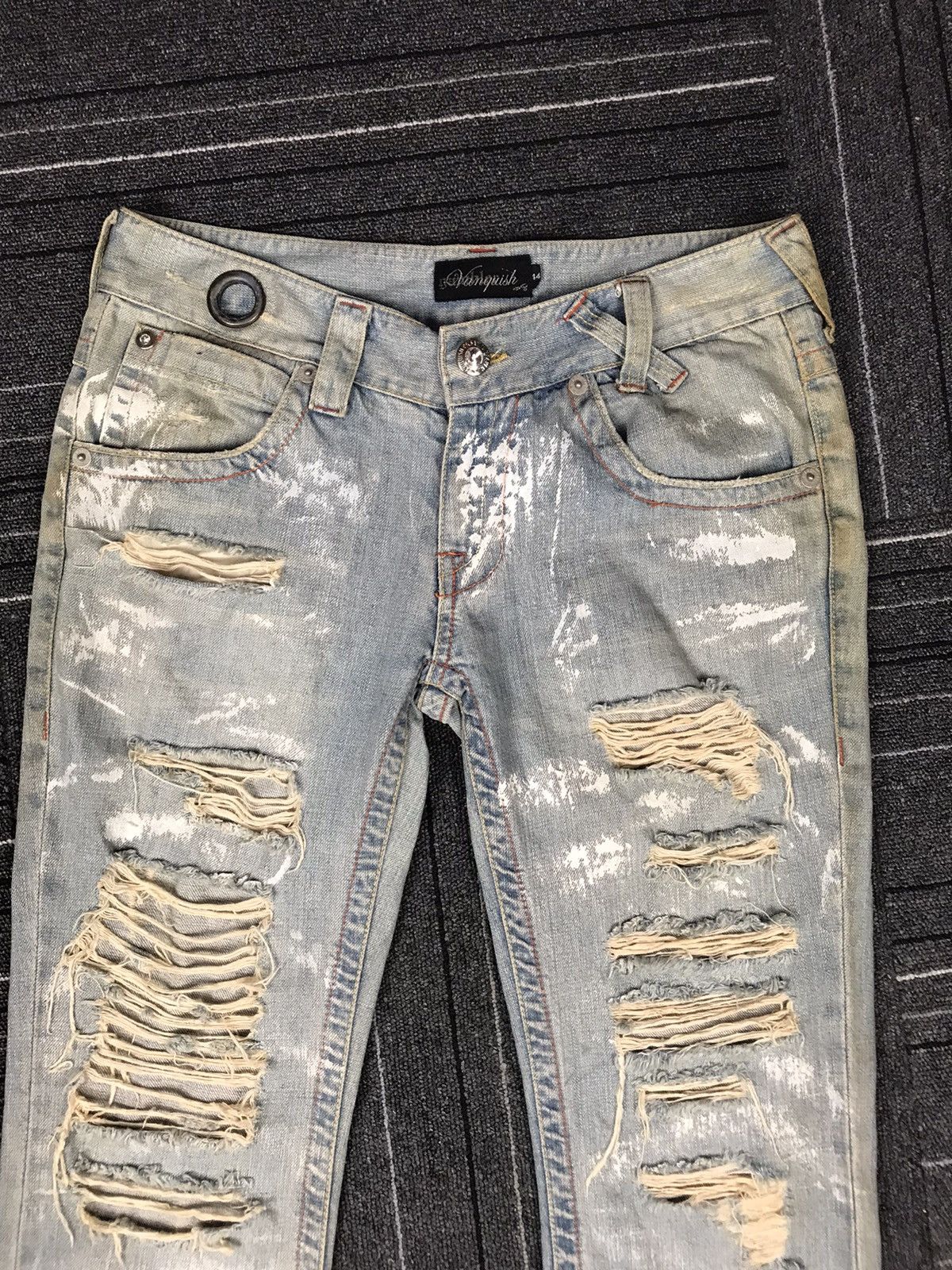 Vanquish Vanquish punk/goth style bootcut distressed denim jeans Size US 32 / EU 48 - 2 Thumbnail