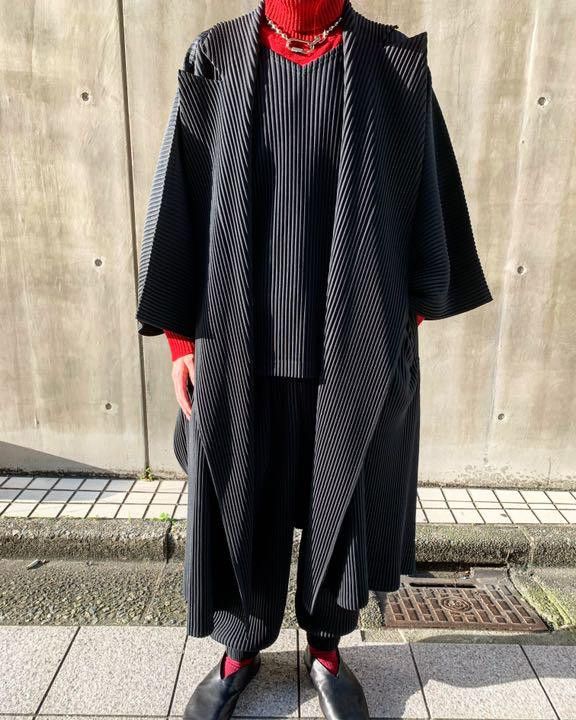 Homme Plisse Pleats 20ss Gawn Coat