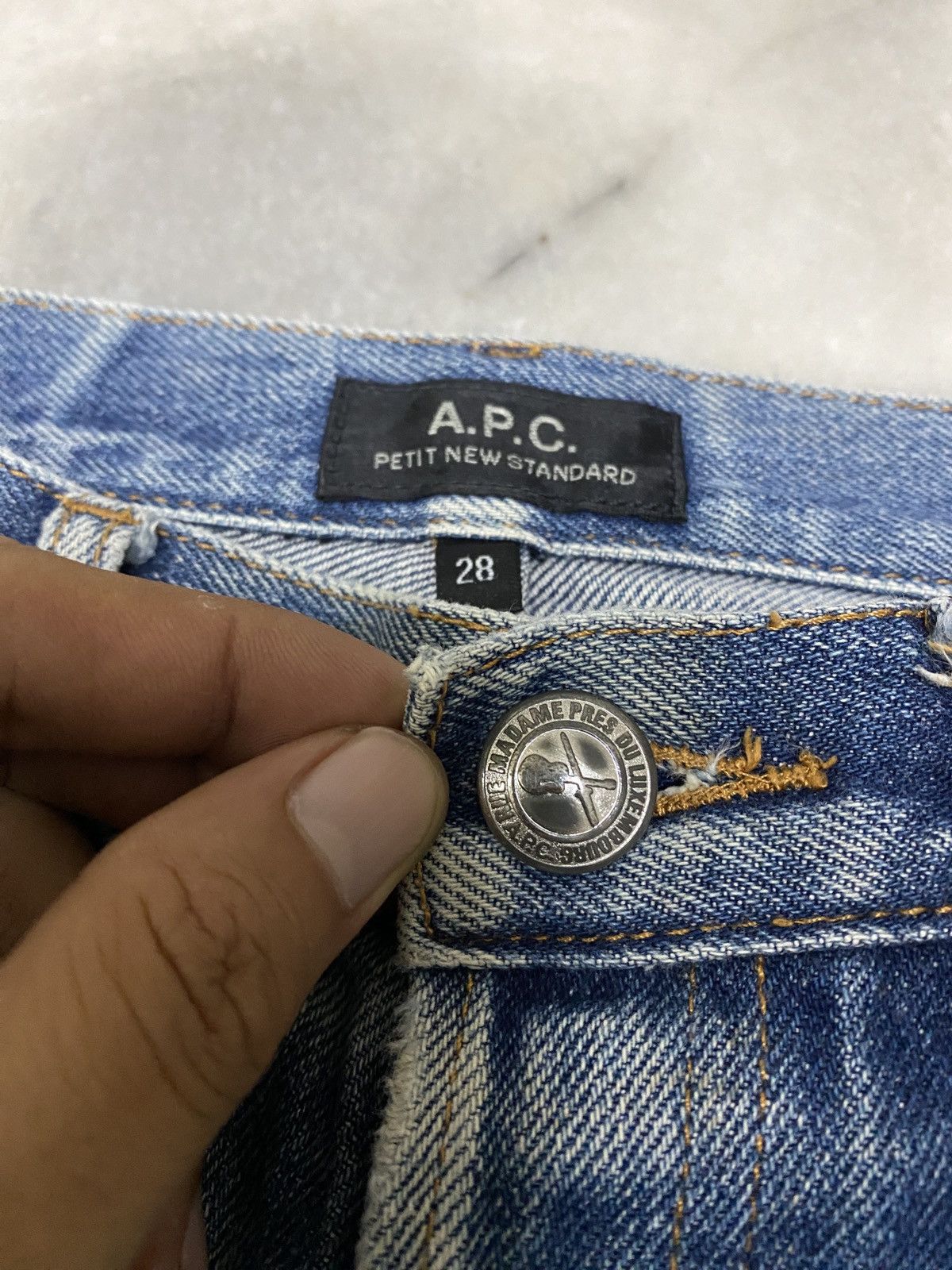 A.P.C. A.P.C RARE DISTRESSED DENIM Size 30" / US 8 / IT 44 - 9 Thumbnail