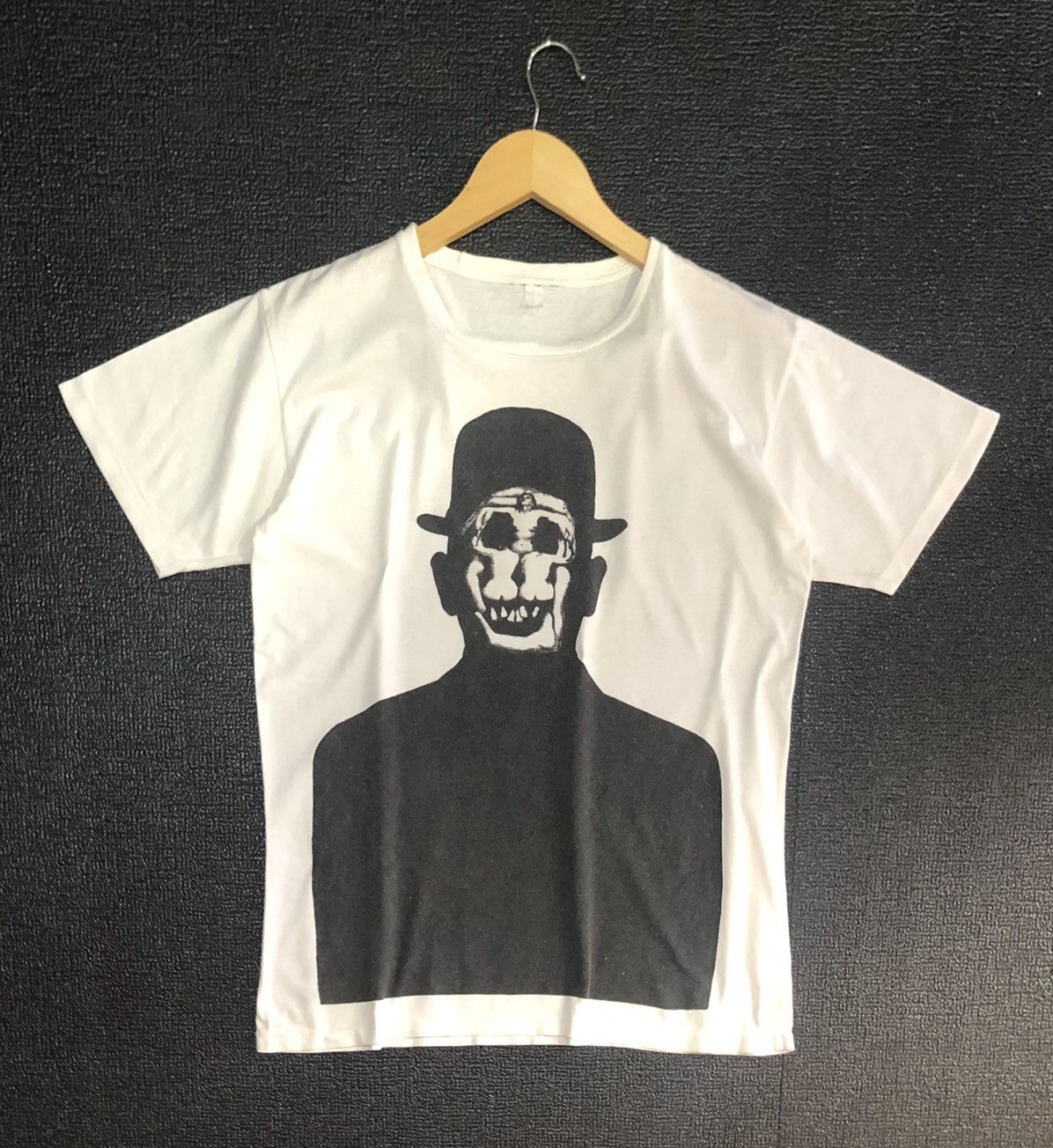 Designer VINTAGE SALVADOR DALI WOMEN SKULL ART WITH SEXY LOGO Size US M / EU 48-50 / 2 - 2 Thumbnail