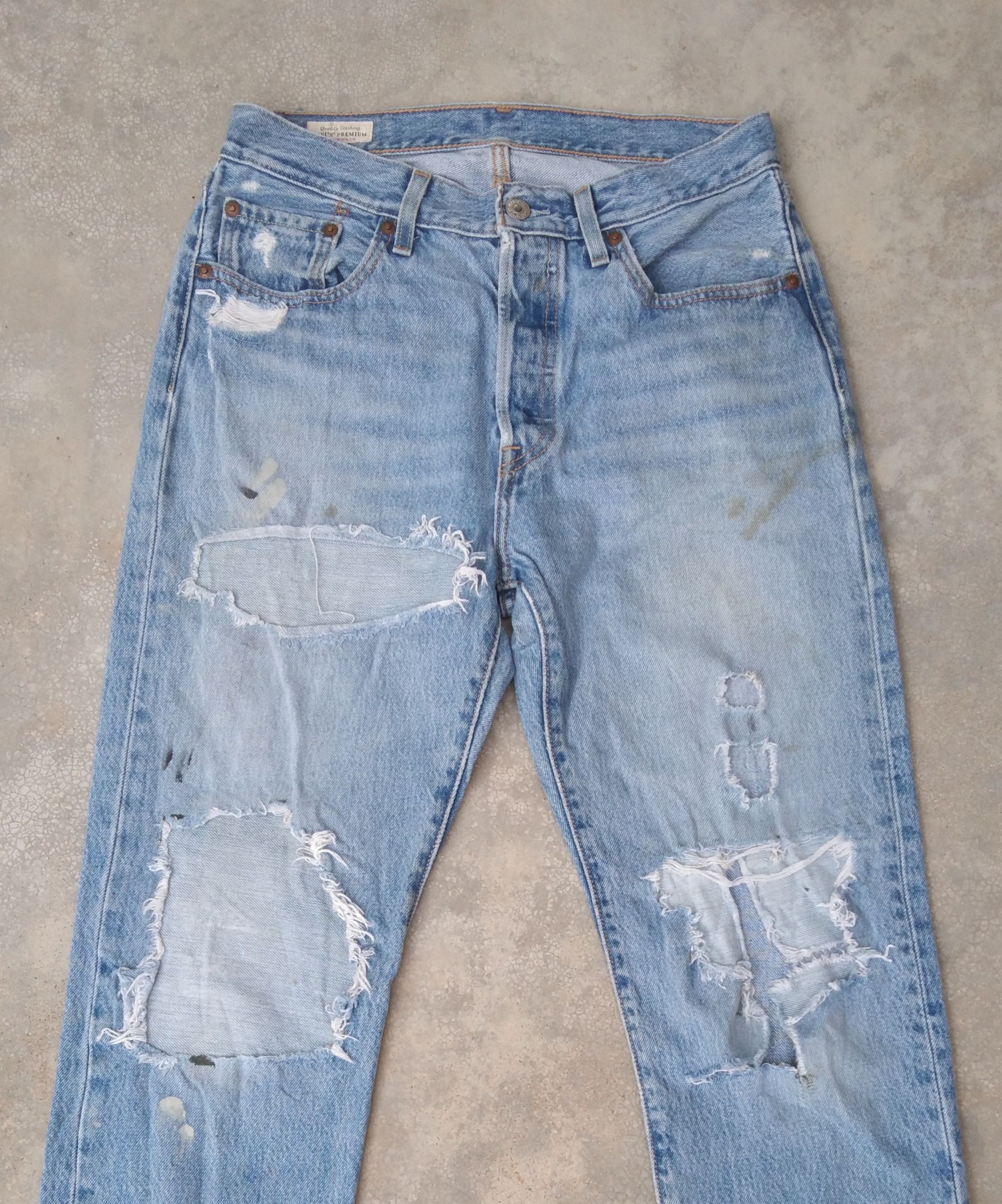 Levi's Vintage Levi's 501 Distressed Repaired Jeans 30x30 Size US 30 / EU 46 - 7 Thumbnail