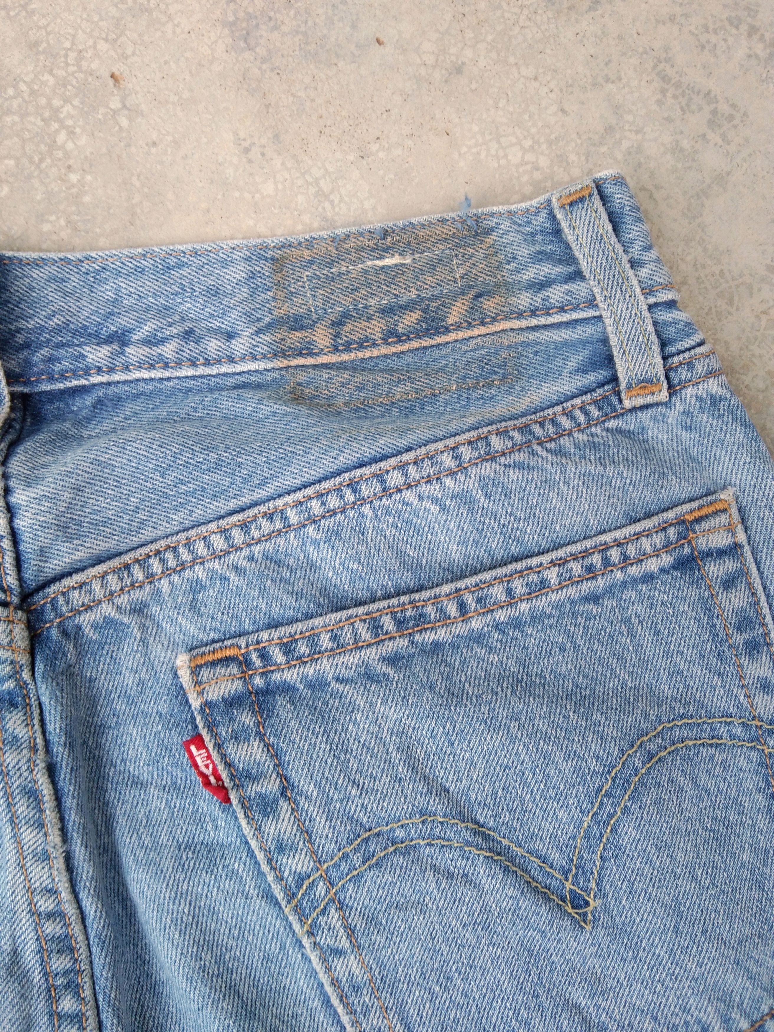 Levi's Vintage Levi's 501 Distressed Repaired Jeans 30x30 Size US 30 / EU 46 - 4 Thumbnail