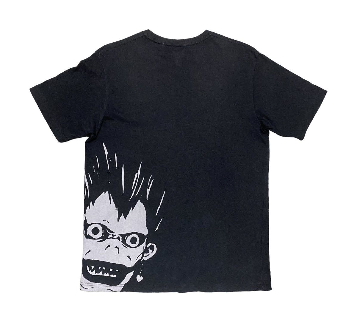 Anime RARE DEATH NOTE RYUK APPLE BACKHIT ANIME T SHIRT Size US XL / EU 56 / 4 - 1 Thumbnail