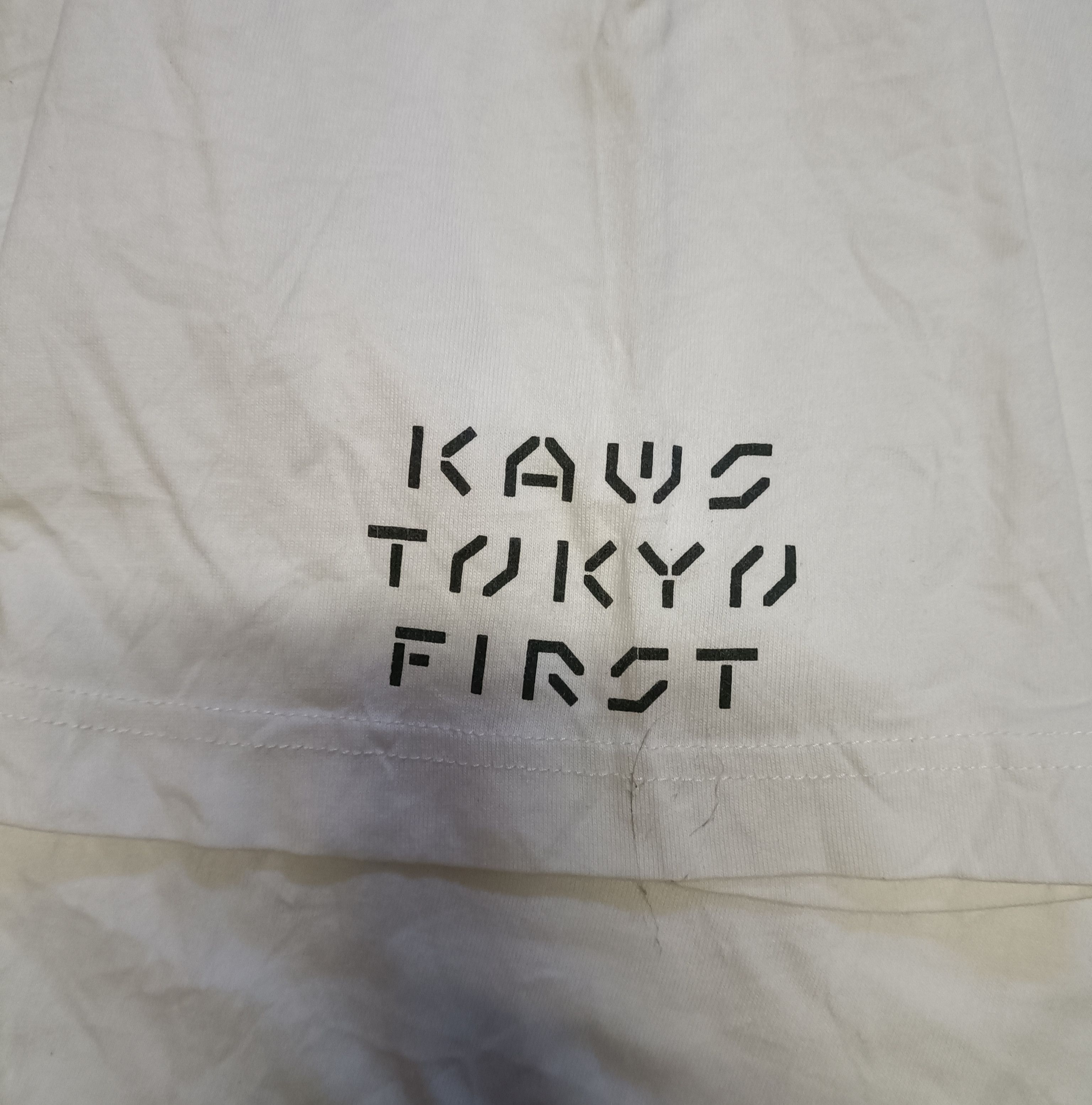 Kaws Kaws Tokyo First Tees Size US XL / EU 56 / 4 - 3 Thumbnail