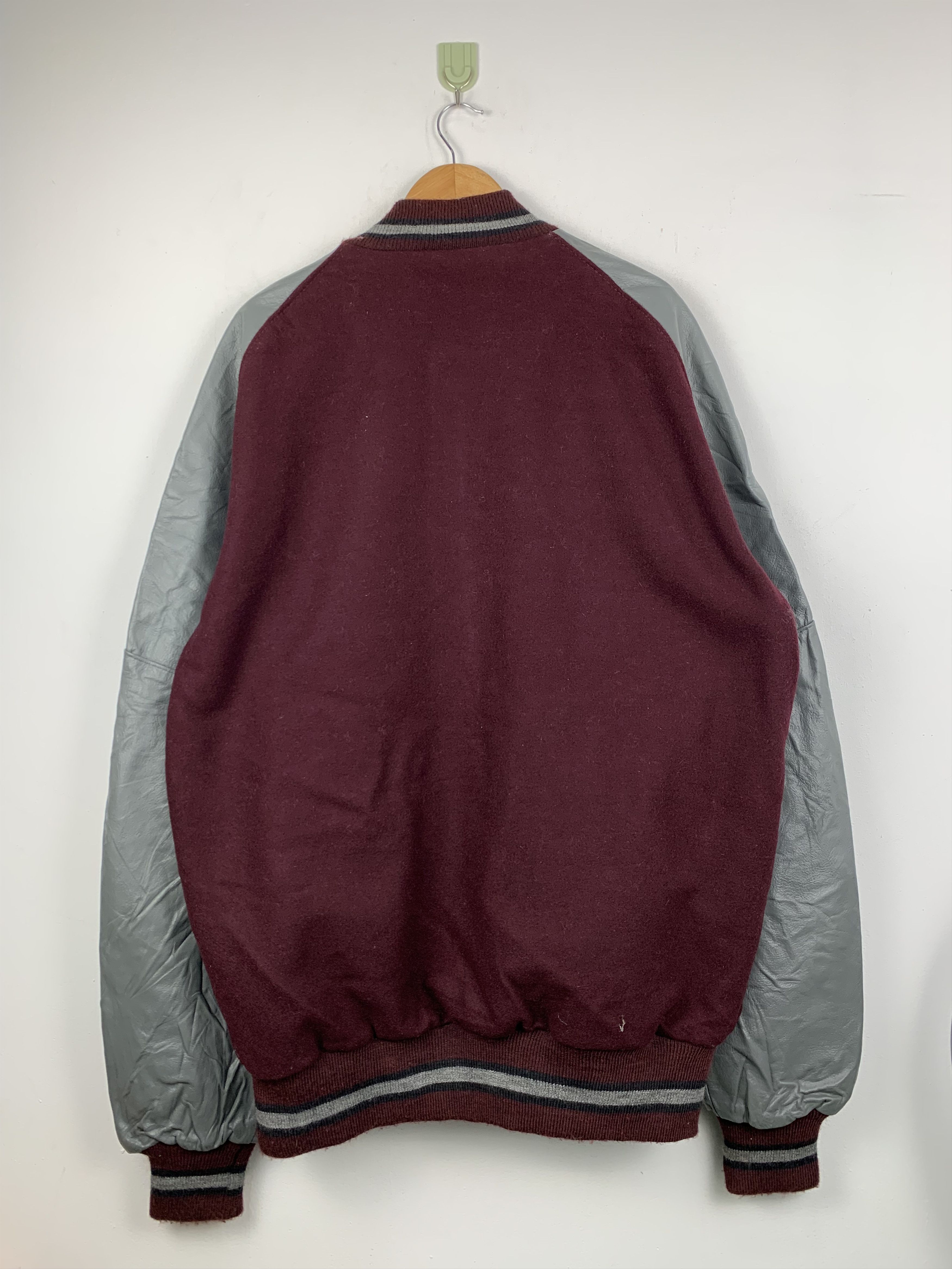 Delong Vintage 80s Delong Wool Sleeve Leather Varsity Jacket V0537 Size US XL / EU 56 / 4 - 3 Thumbnail