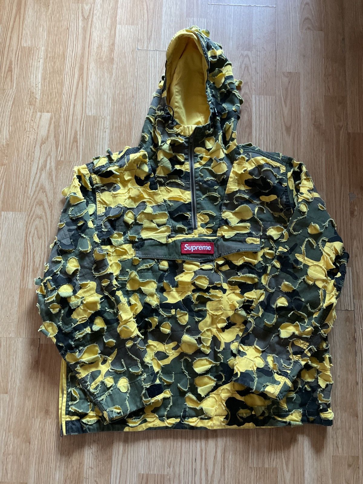 Supreme Supreme Griffin Anorak | Grailed