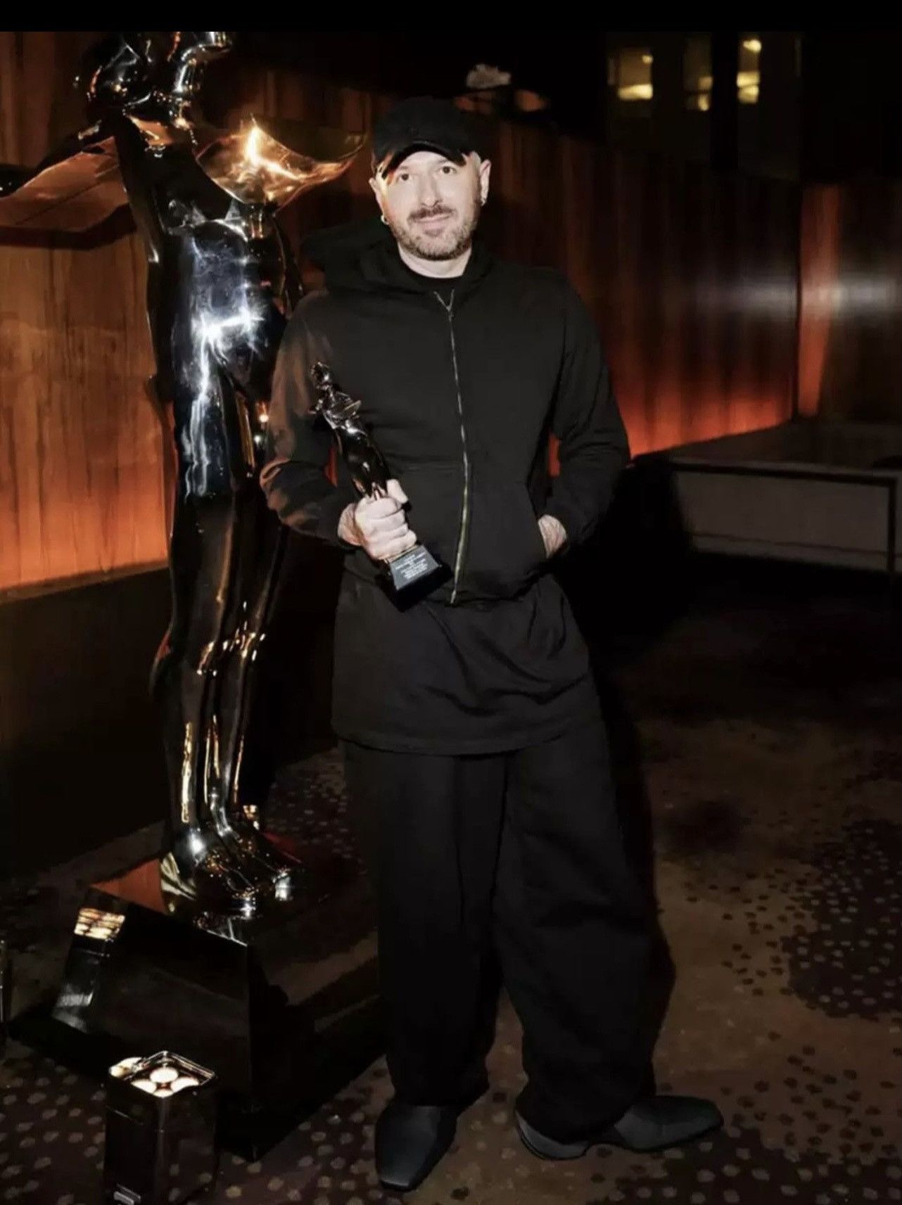 Baggy Tailored Pants Made of Vintage Jersey