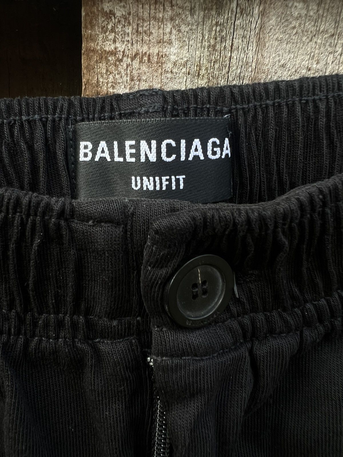 Baggy Tailored Pants Made of Vintage Jersey