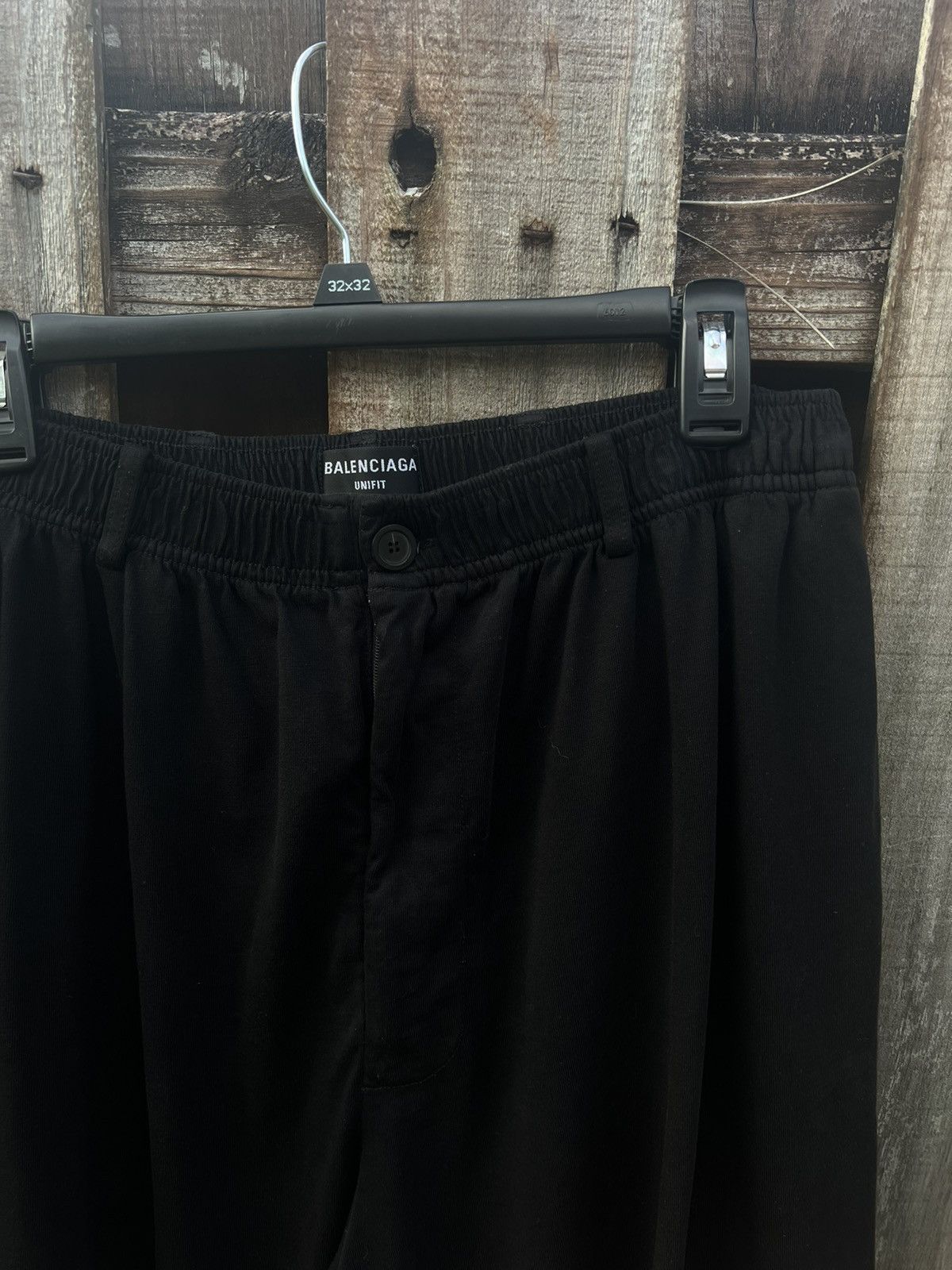 Baggy Tailored Pants Made of Vintage Jersey
