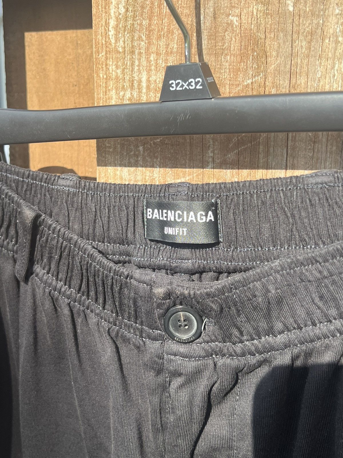 Baggy Tailored Pants Made of Vintage Jersey