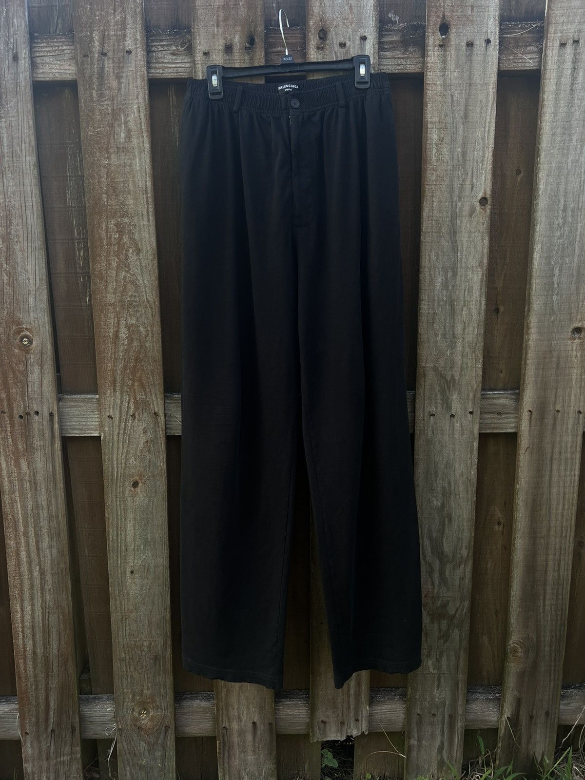 Baggy Tailored Pants Made of Vintage Jersey