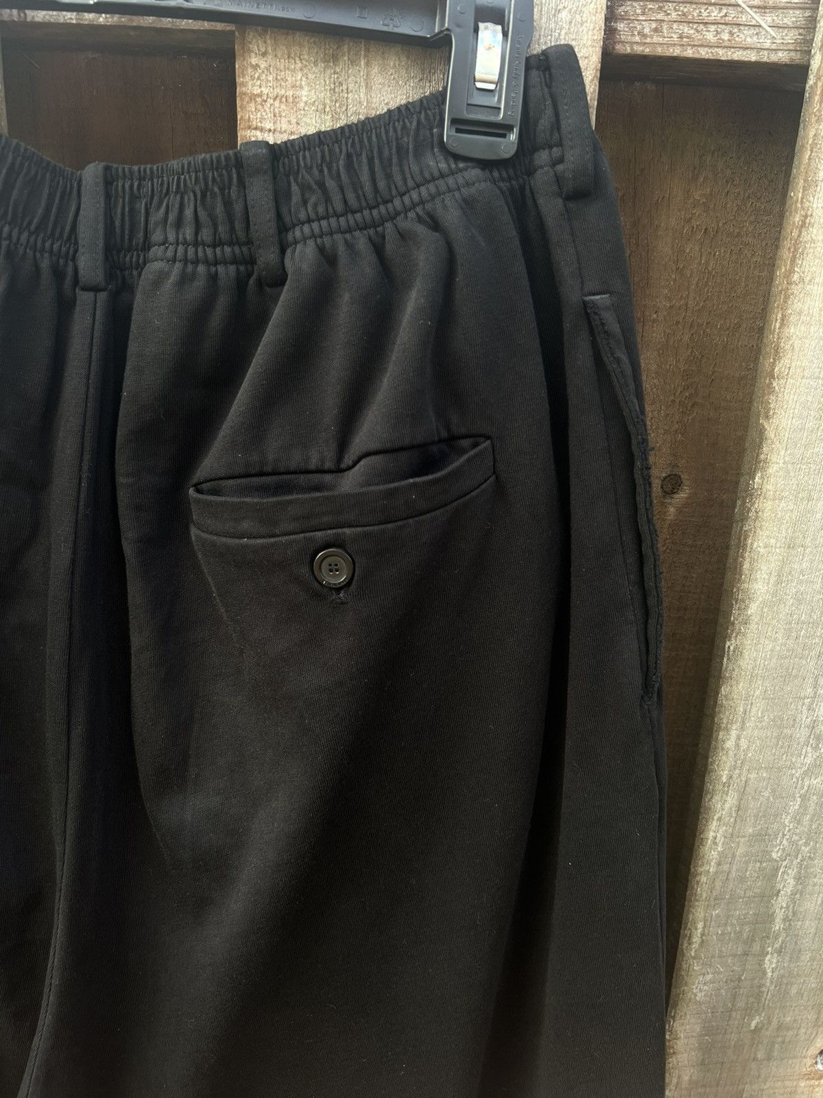 Baggy Tailored Pants Made of Vintage Jersey