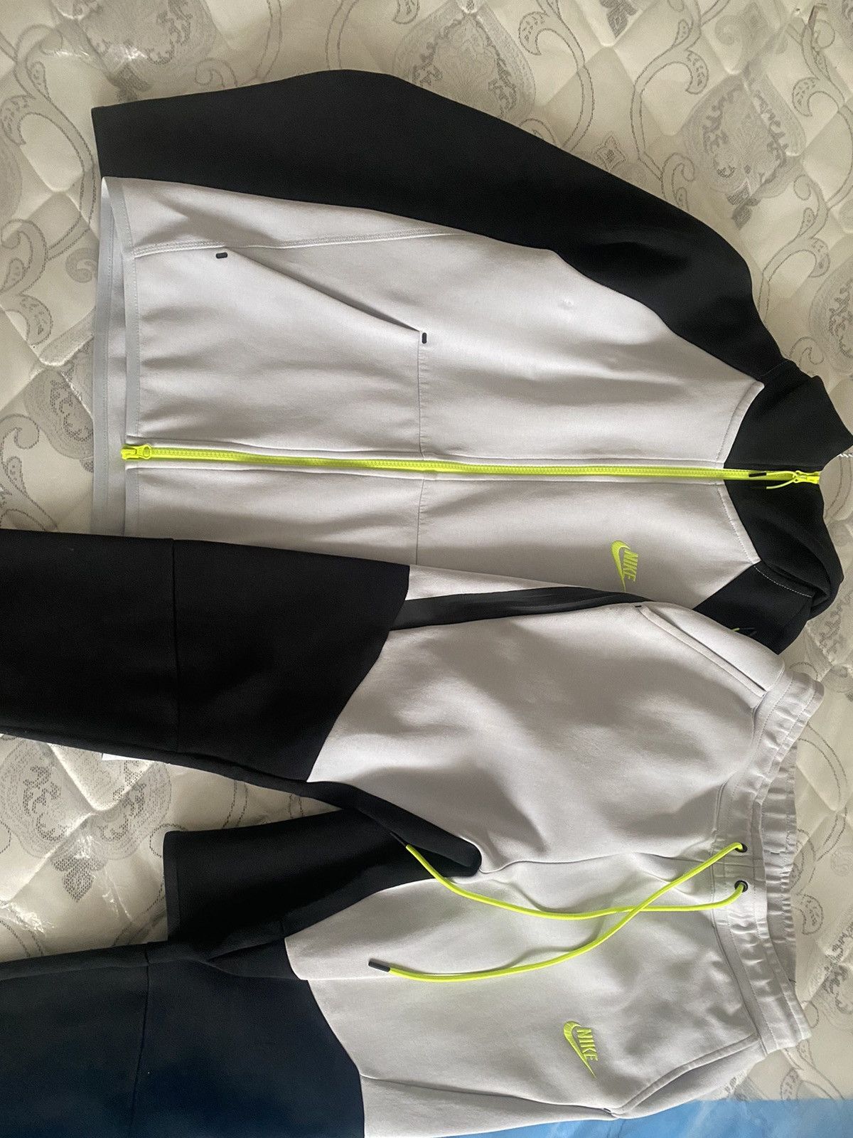 Catching air tech fleece hotsell