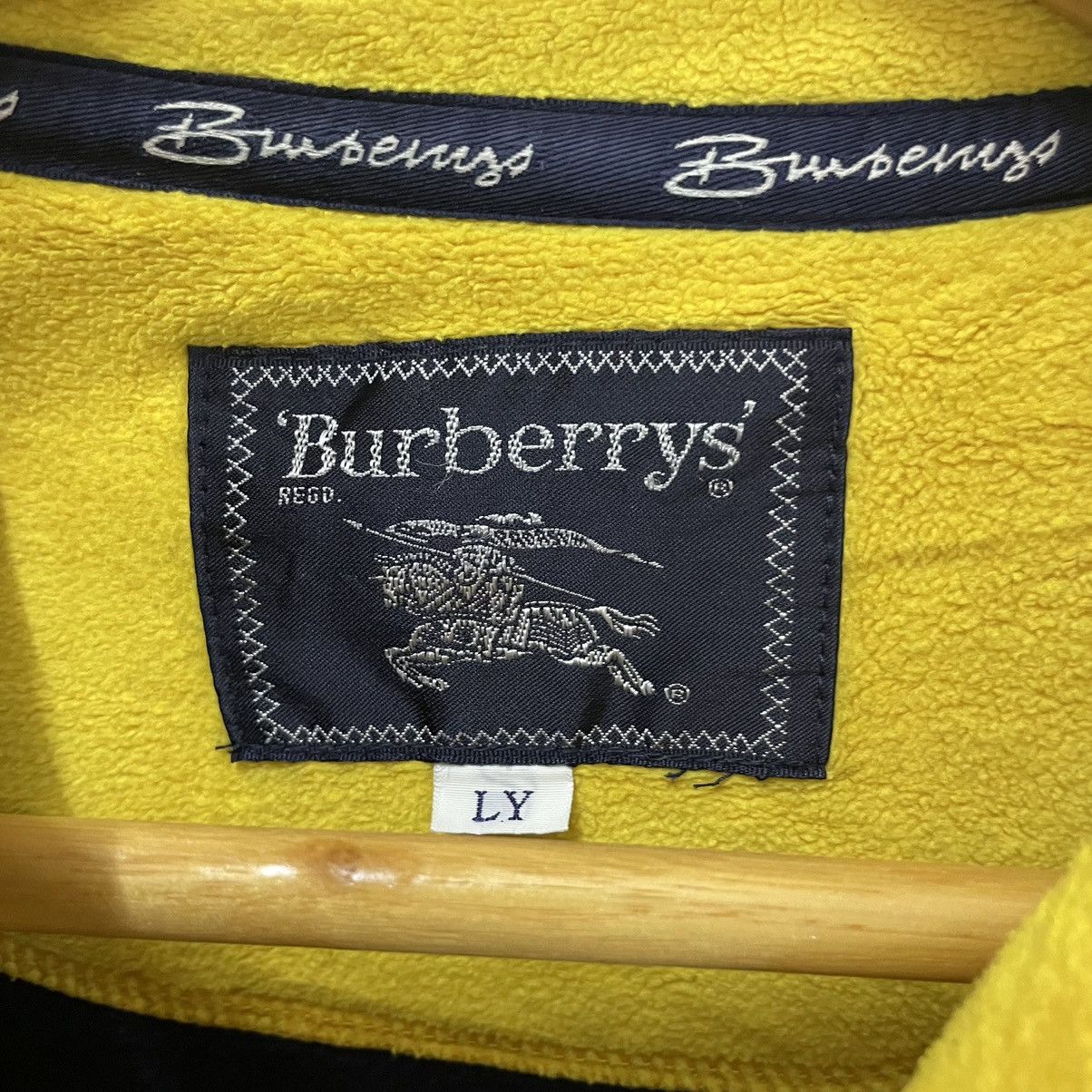 Burberry × Burberry Prorsum × Vintage 💥 Vintage Burberrys Prorsum Fleece Logo Sweater Size US XL / EU 56 / 4 - 8 Thumbnail