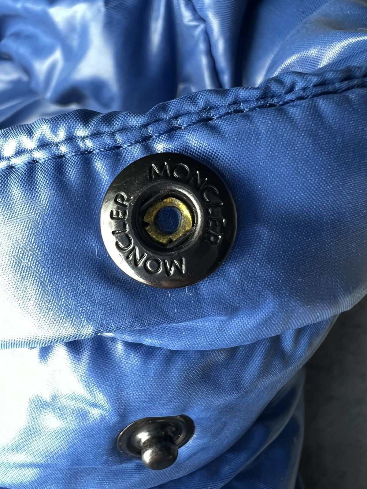 Moncler Moncler bady giubbotto jacket Size L / US 10 / IT 46 - 9 Thumbnail
