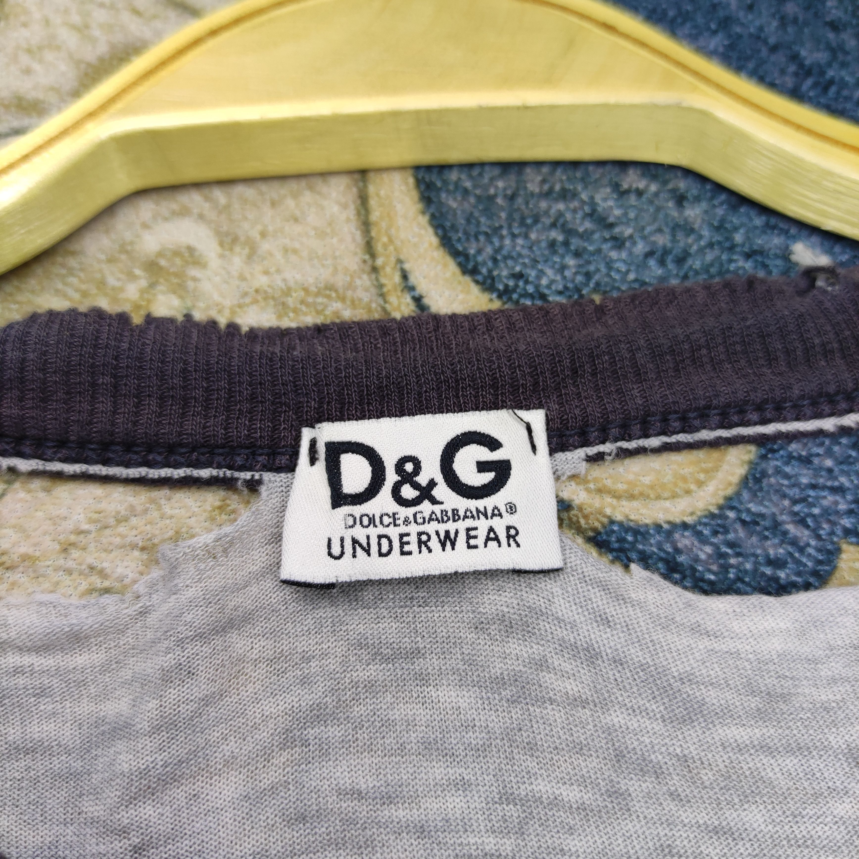 Dolce & Gabbana 🔥THRASHED vintage Dolce Gabbana Underwear T-shirt Size US M / EU 48-50 / 2 - 11 Thumbnail