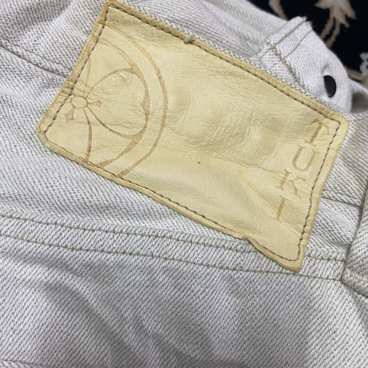 TUKI Japanese Brand TUKI OffWhite Colour Denim Jeans Size US 29 - 14 Thumbnail