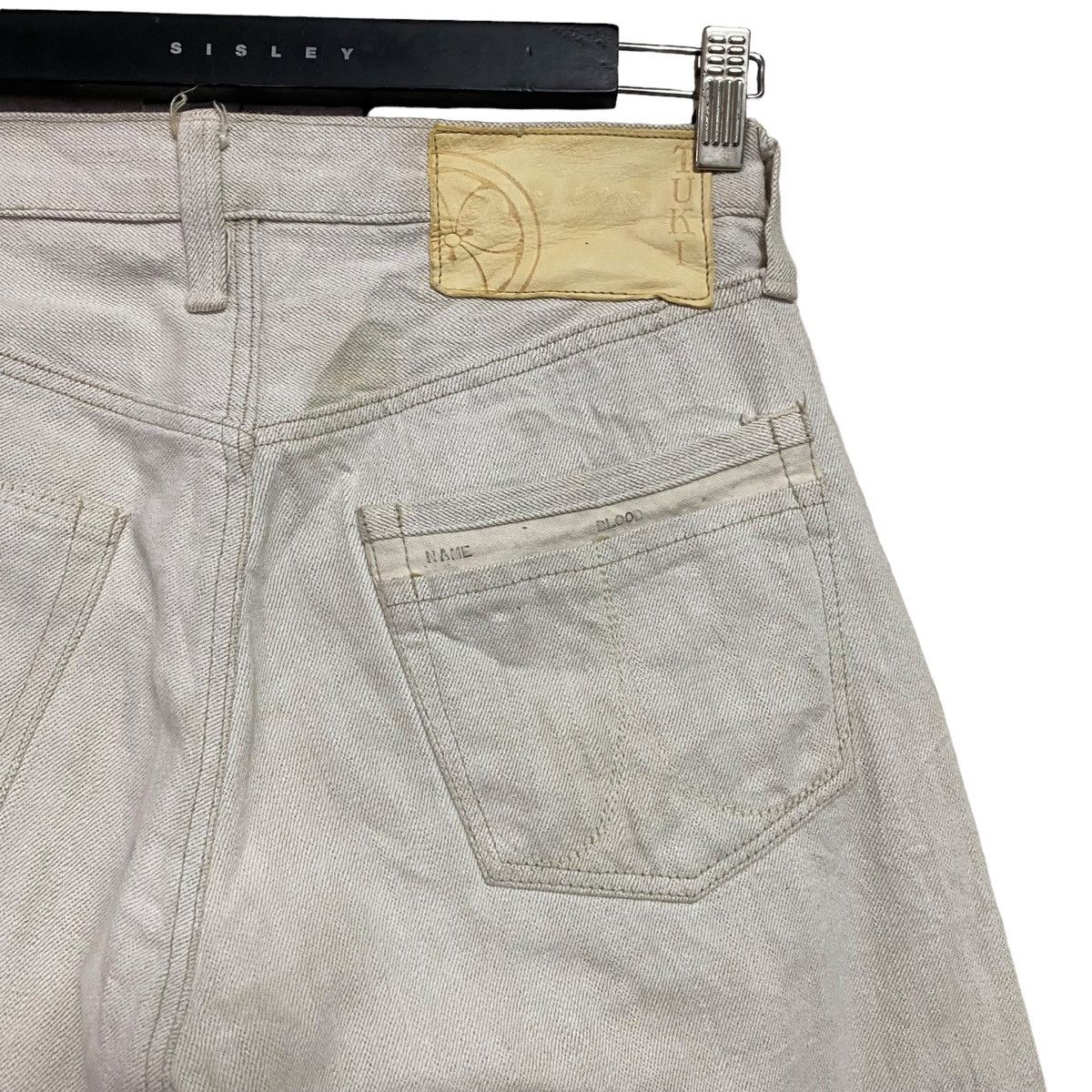 TUKI Japanese Brand TUKI OffWhite Colour Denim Jeans Size US 29 - 1 Thumbnail