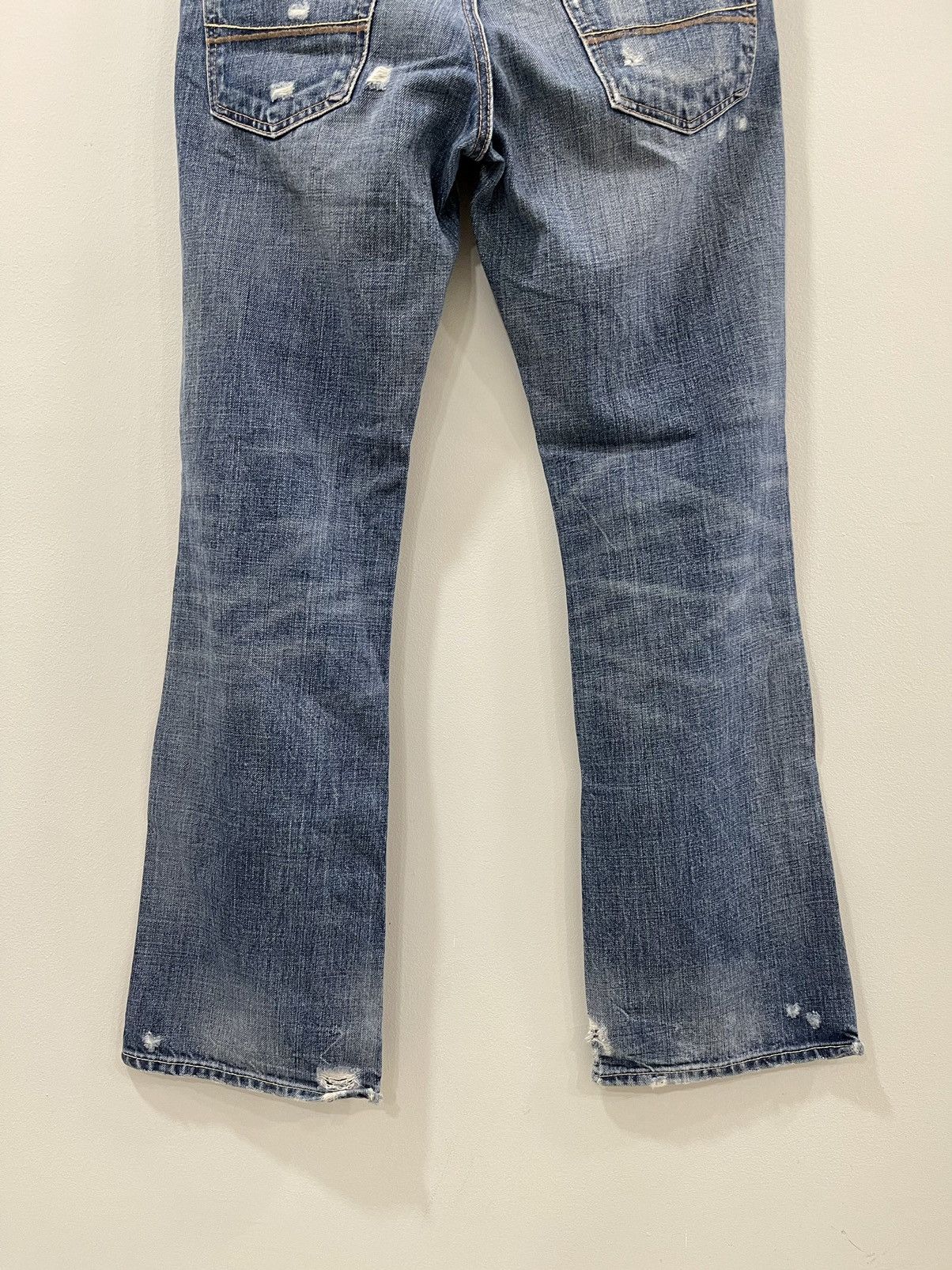 Abercrombie & Fitch VINTAGE DISTRESSED ABERCROMBIE & FITCH FLARED DENIM SIZE 32 Size US 32 / EU 48 - 12 Thumbnail