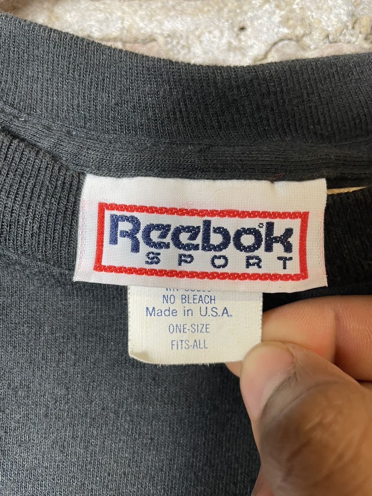Reebok Vintage Reebok Human Rights Tour Tee - Large Size US L / EU 52-54 / 3 - 4 Thumbnail