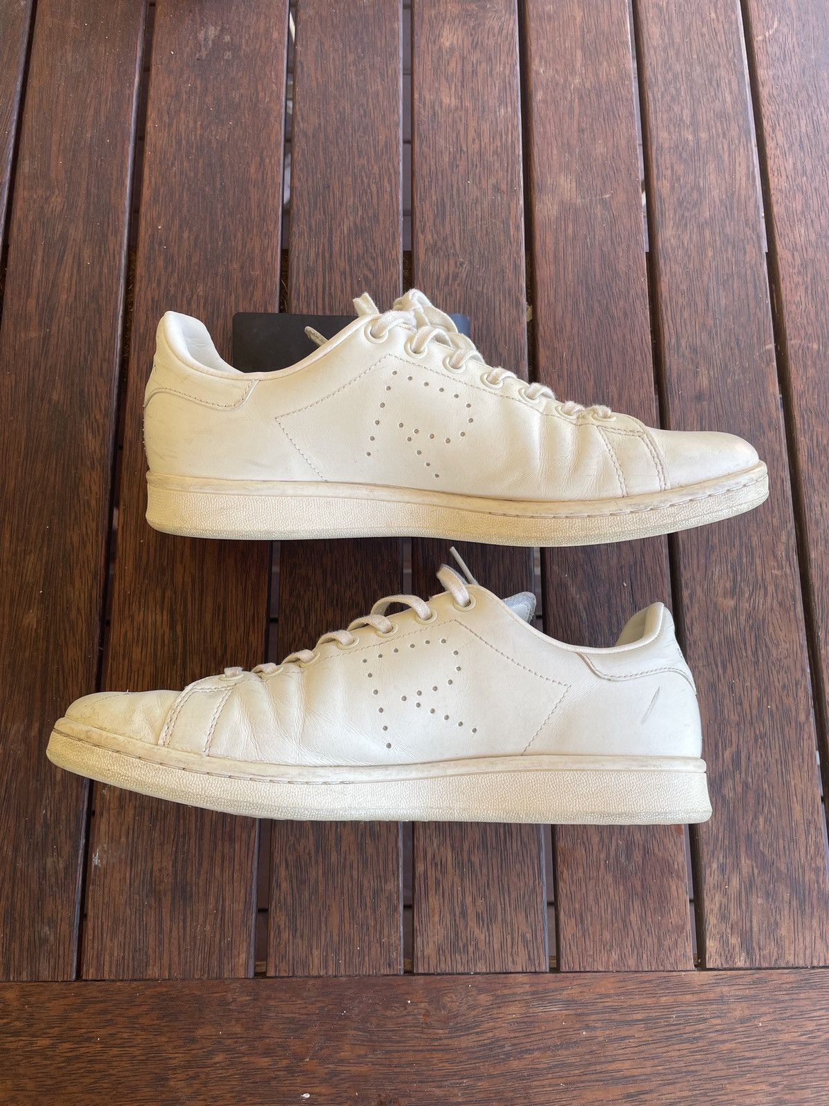 Raf simons stan smith white best sale