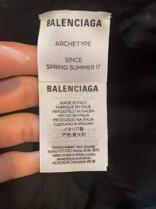 Balenciaga BALENCIAGA Logo Embroidered Baseball Cap Size ONE SIZE - 4 Thumbnail