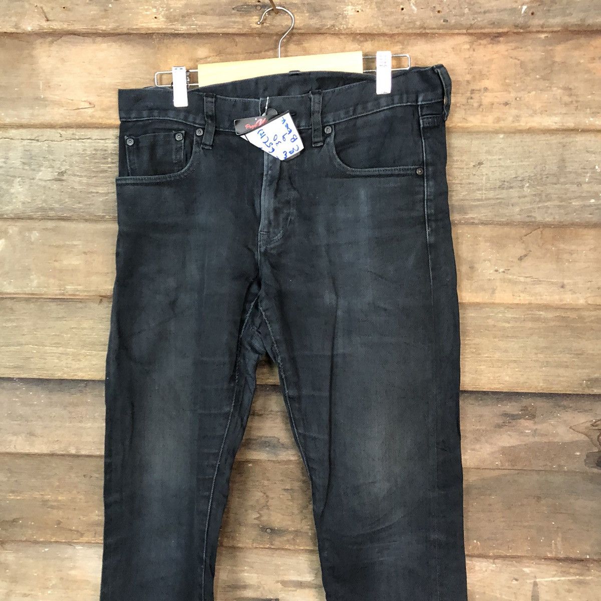 Japanese Brand Uniqlo Black Distressed Denim Pants #5089 Size US 30 / EU 46 - 2 Thumbnail