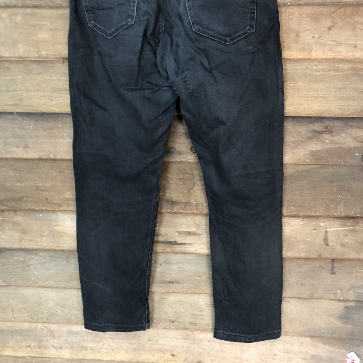 Japanese Brand Uniqlo Black Distressed Denim Pants #5089 Size US 30 / EU 46 - 11 Thumbnail