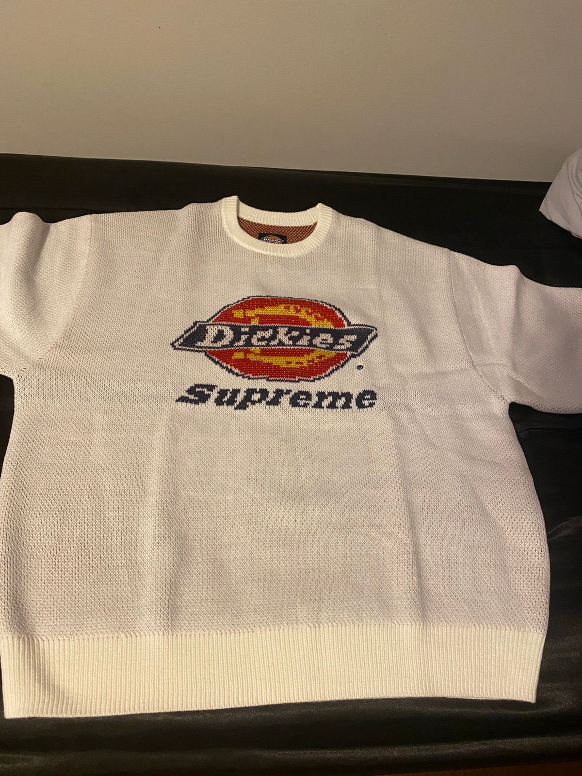 Supreme Supreme Dickies Sweater Size Large White FW22 Supreme
