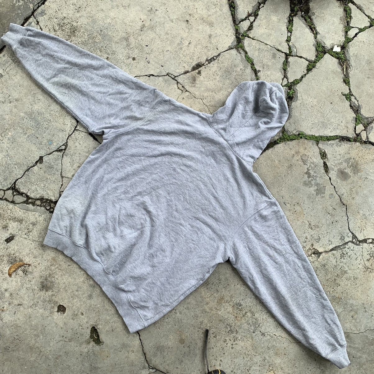 Adidas Adidas vintage Y2k hoodie sweatshirt Size US M / EU 48-50 / 2 - 8 Thumbnail