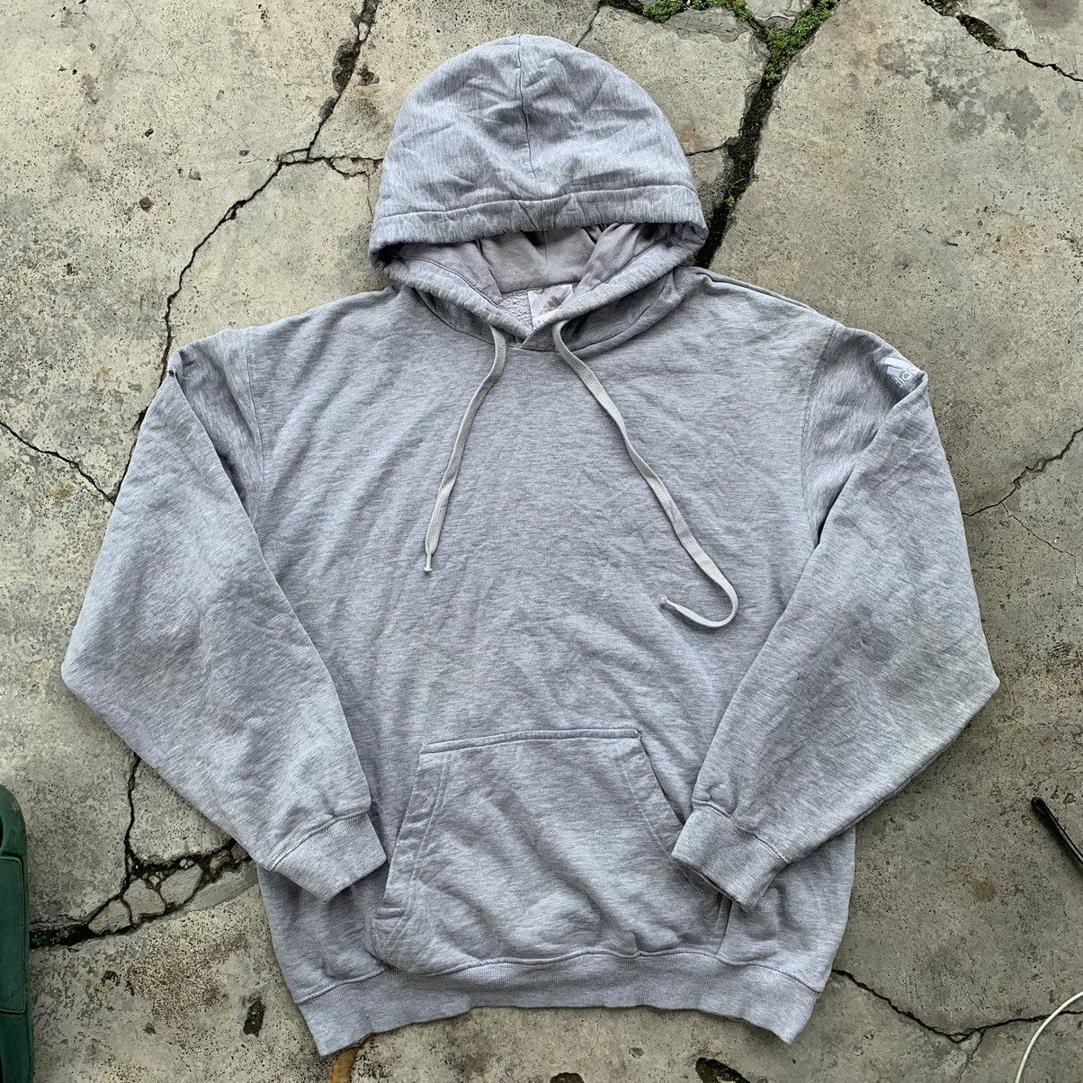 Adidas Adidas vintage Y2k hoodie sweatshirt Size US M / EU 48-50 / 2 - 1 Thumbnail