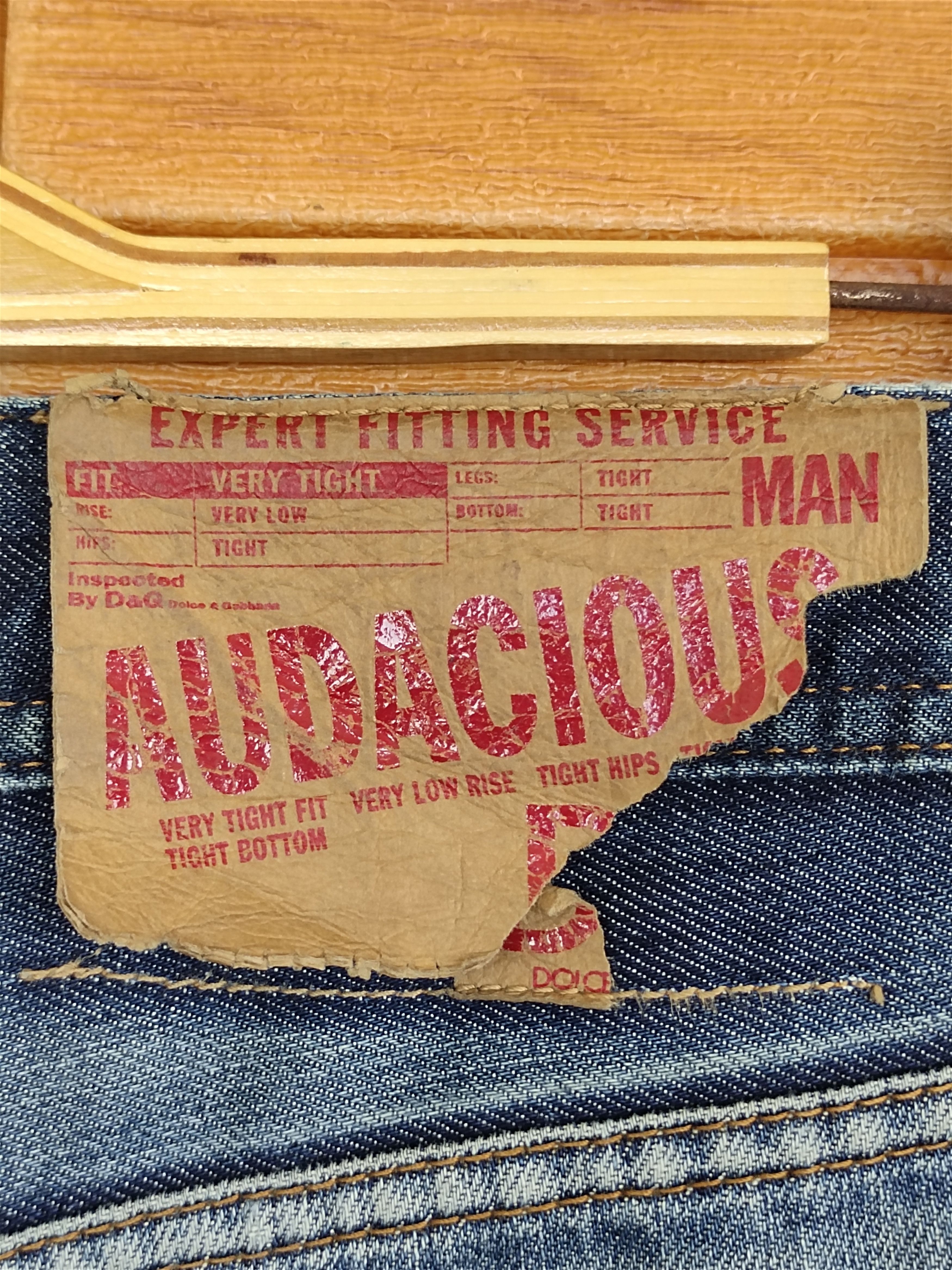 Dolce & Gabbana Dolce & Gabbana Audacious Distressed Denim Jeans Size US 33 - 14 Thumbnail