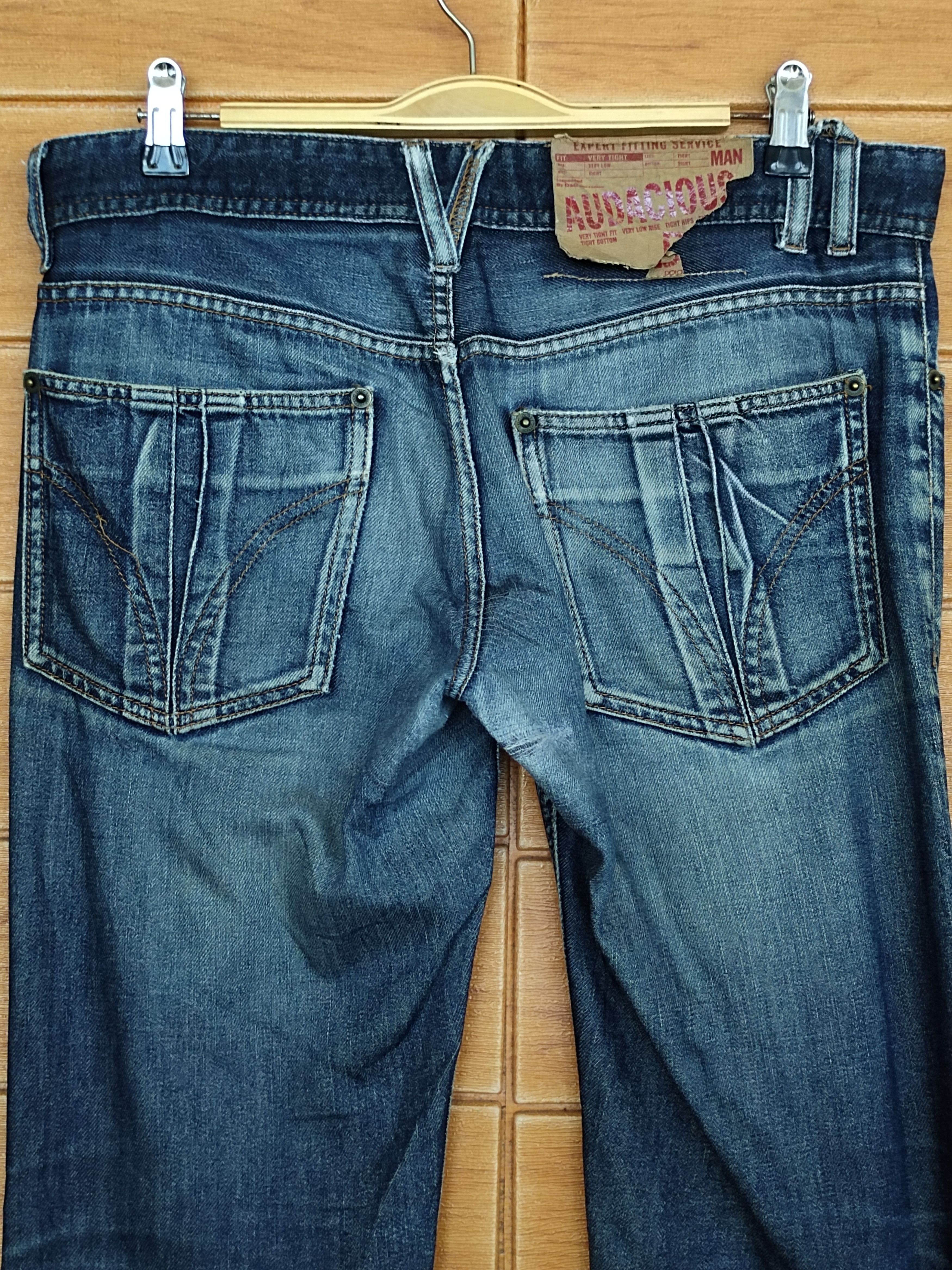 Dolce & Gabbana Dolce & Gabbana Audacious Distressed Denim Jeans Size US 33 - 13 Thumbnail