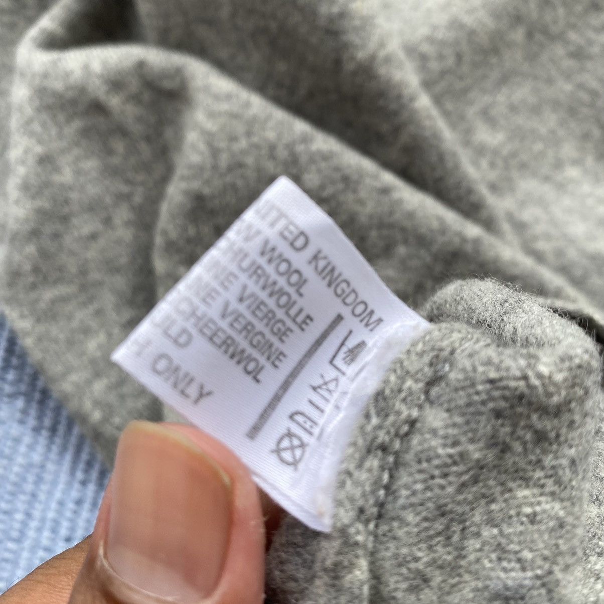Burberry vintage burberry wool polo Size XS / US 0-2 / IT 36-38 - 10 Thumbnail