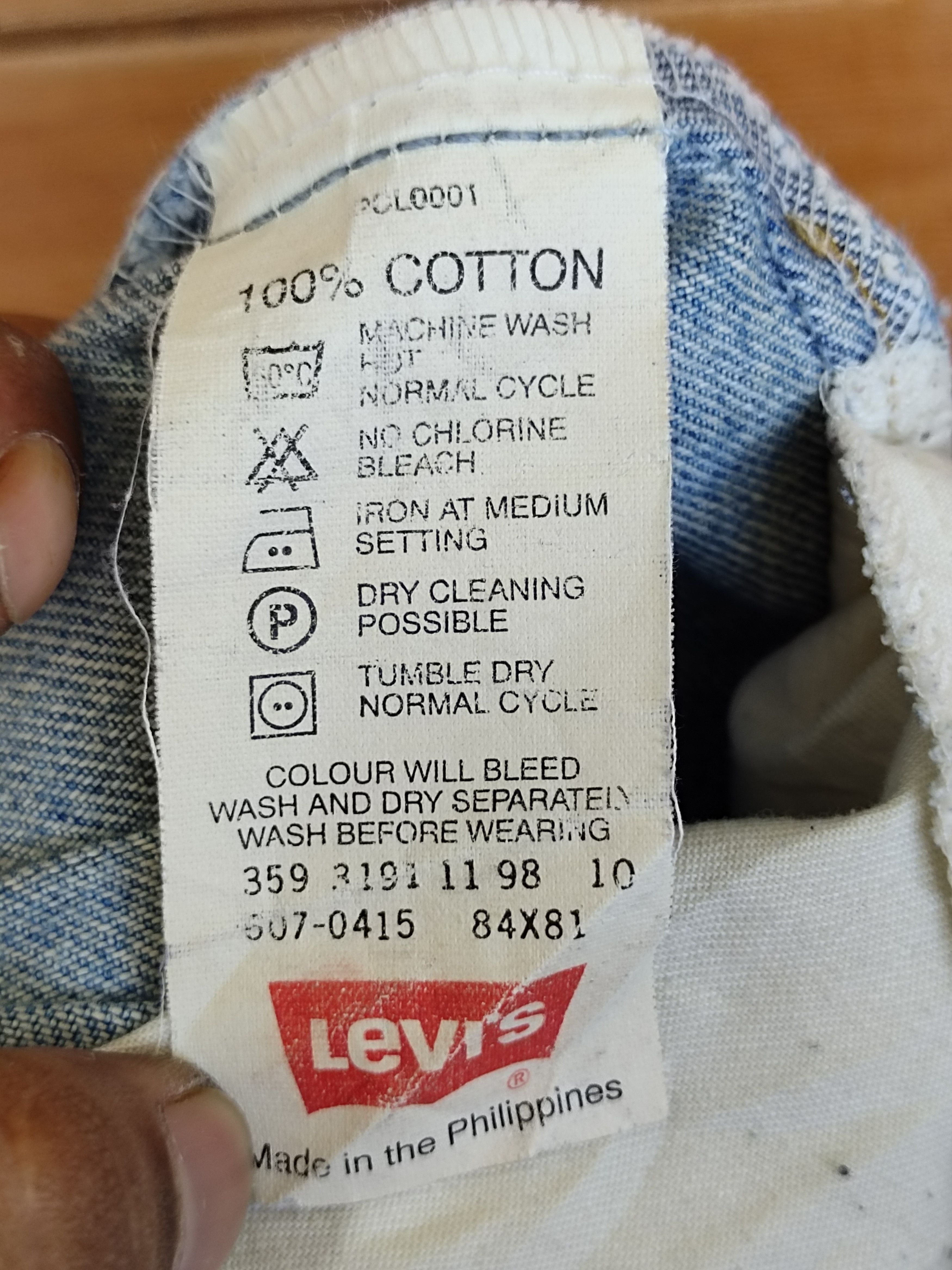Levi's Vintage Levi's 607 Dirty Light Wash Denim Jeans Orange Tag Size US 33 - 23 Thumbnail