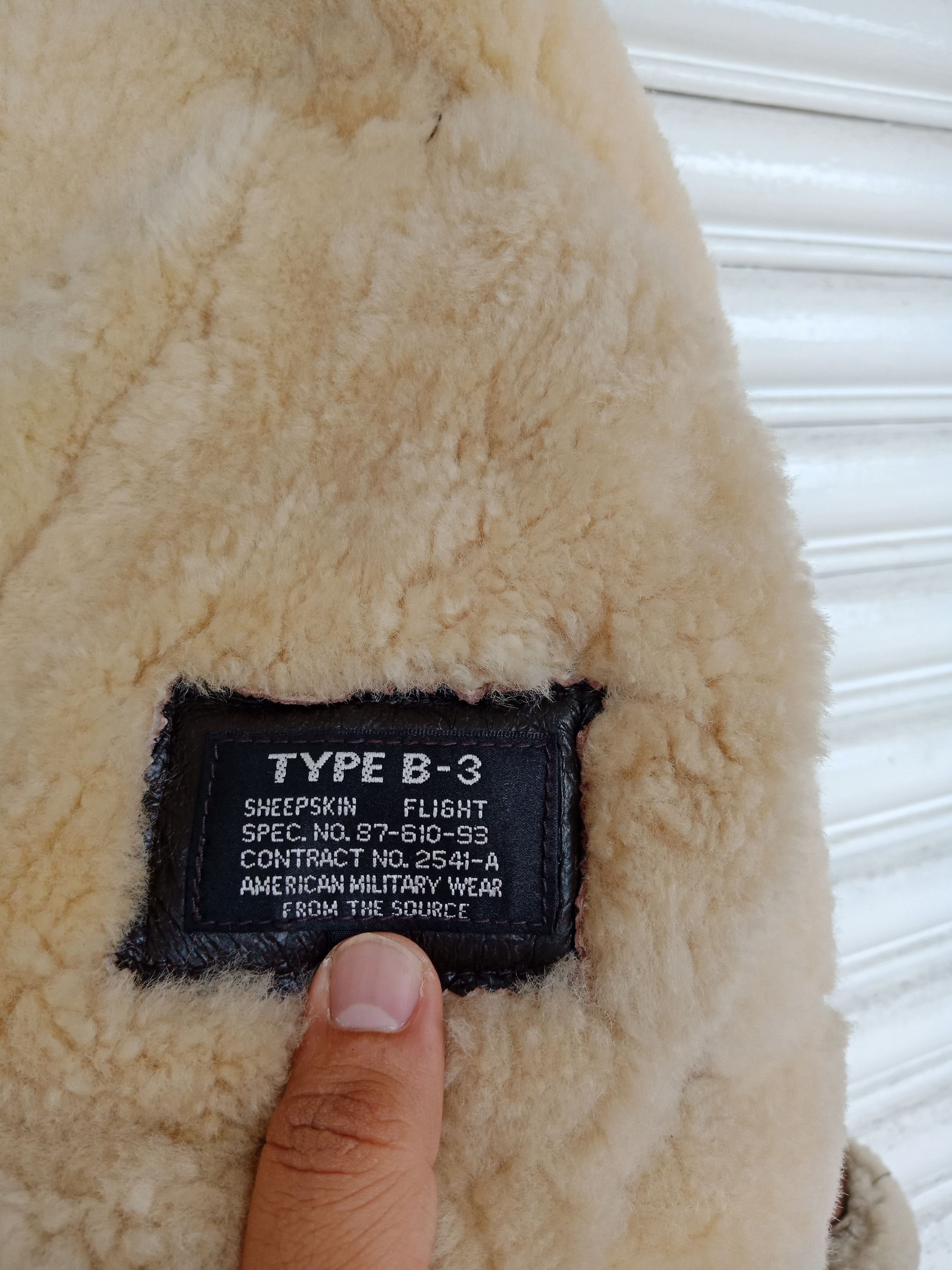 Leather B 3 American Military Wear Sheepskin Flight Size US L / EU 52-54 / 3 - 15 Thumbnail