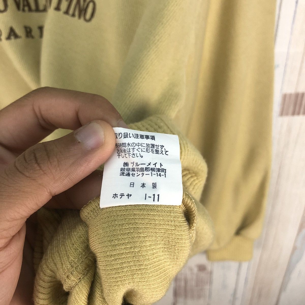 Valentino × Vintage Vintage Claudio Valentino Big Logo Sweatshirt Crewneck Size US L / EU 52-54 / 3 - 8 Thumbnail