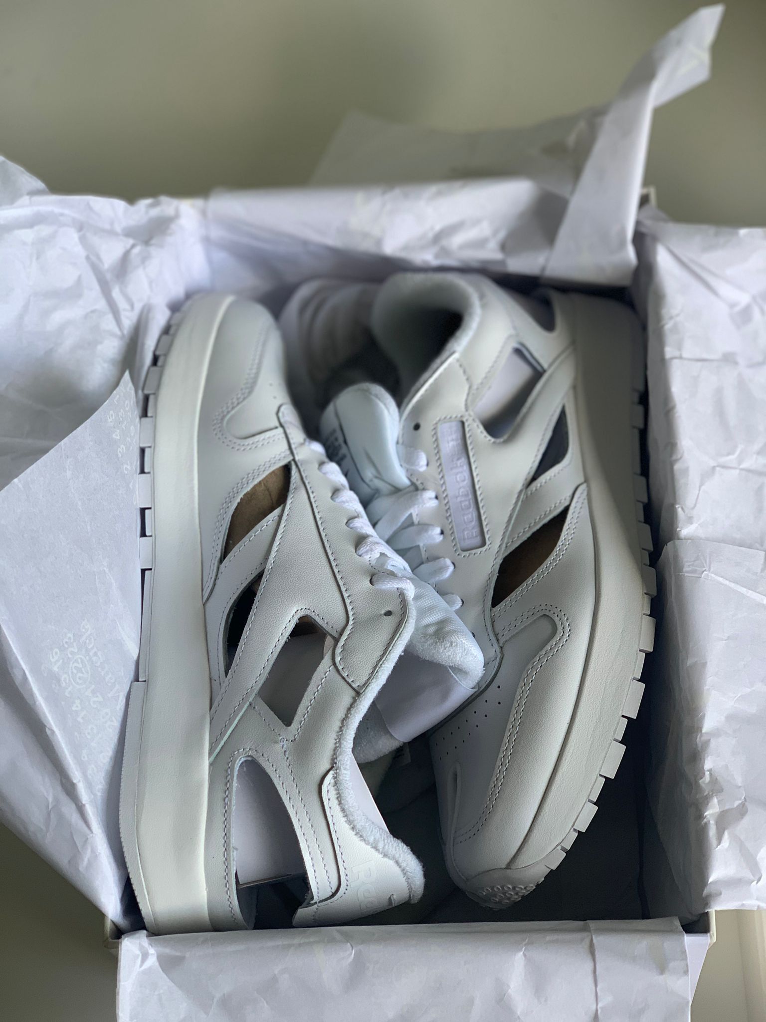 Maison Margiela × Reebok MAISON MARGIELA x Reebok Classic Leather DQ Tabi  sneakers | Grailed