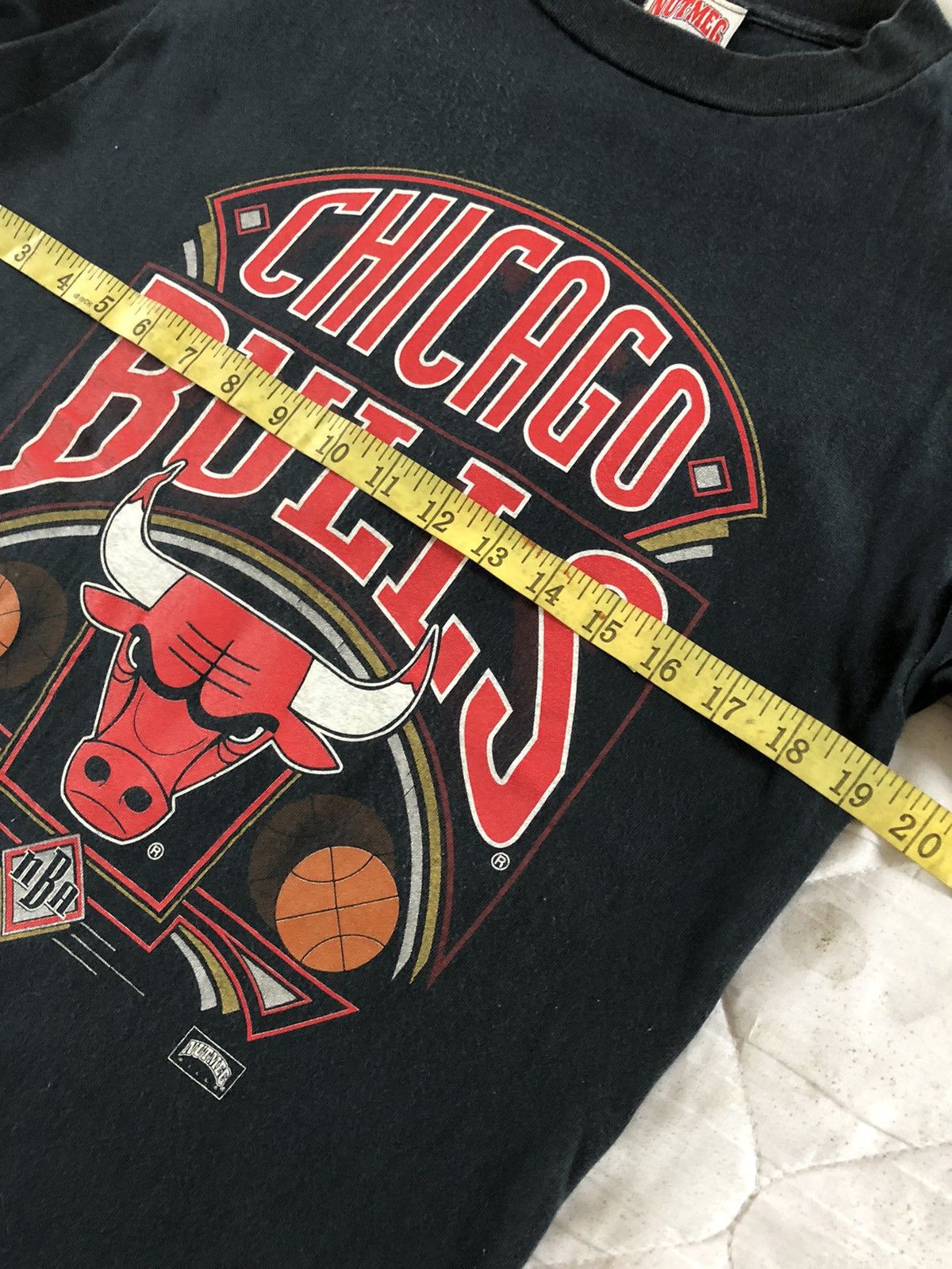 NBA × Vintage Vintage 90s Chicago Bulls Tee Size US S / EU 44-46 / 1 - 5 Thumbnail