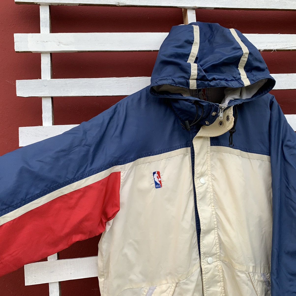NBA Vintage Basketball Nylon Hoodie Jacket Size US L / EU 52-54 / 3 - 5 Thumbnail