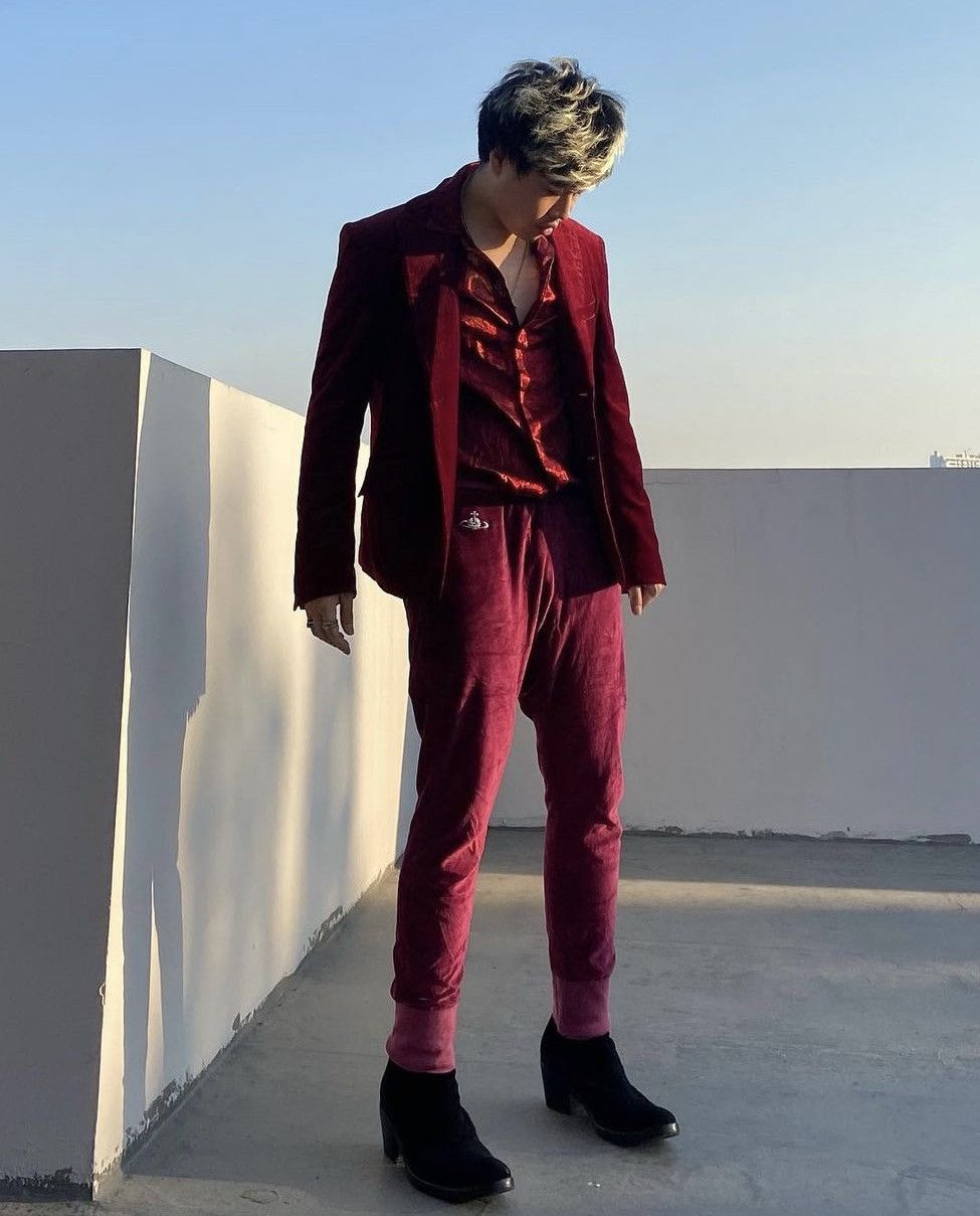 Haider Ackermann Haider Ackermann Red Velvet Blazer Size Medium Size US M / EU 48-50 / 2 - 11 Thumbnail