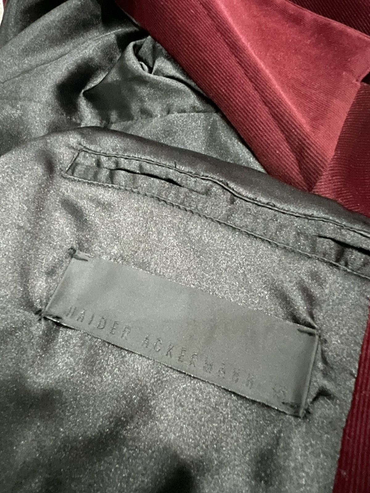 Haider Ackermann Haider Ackermann Red Velvet Blazer Size Medium Size US M / EU 48-50 / 2 - 10 Thumbnail