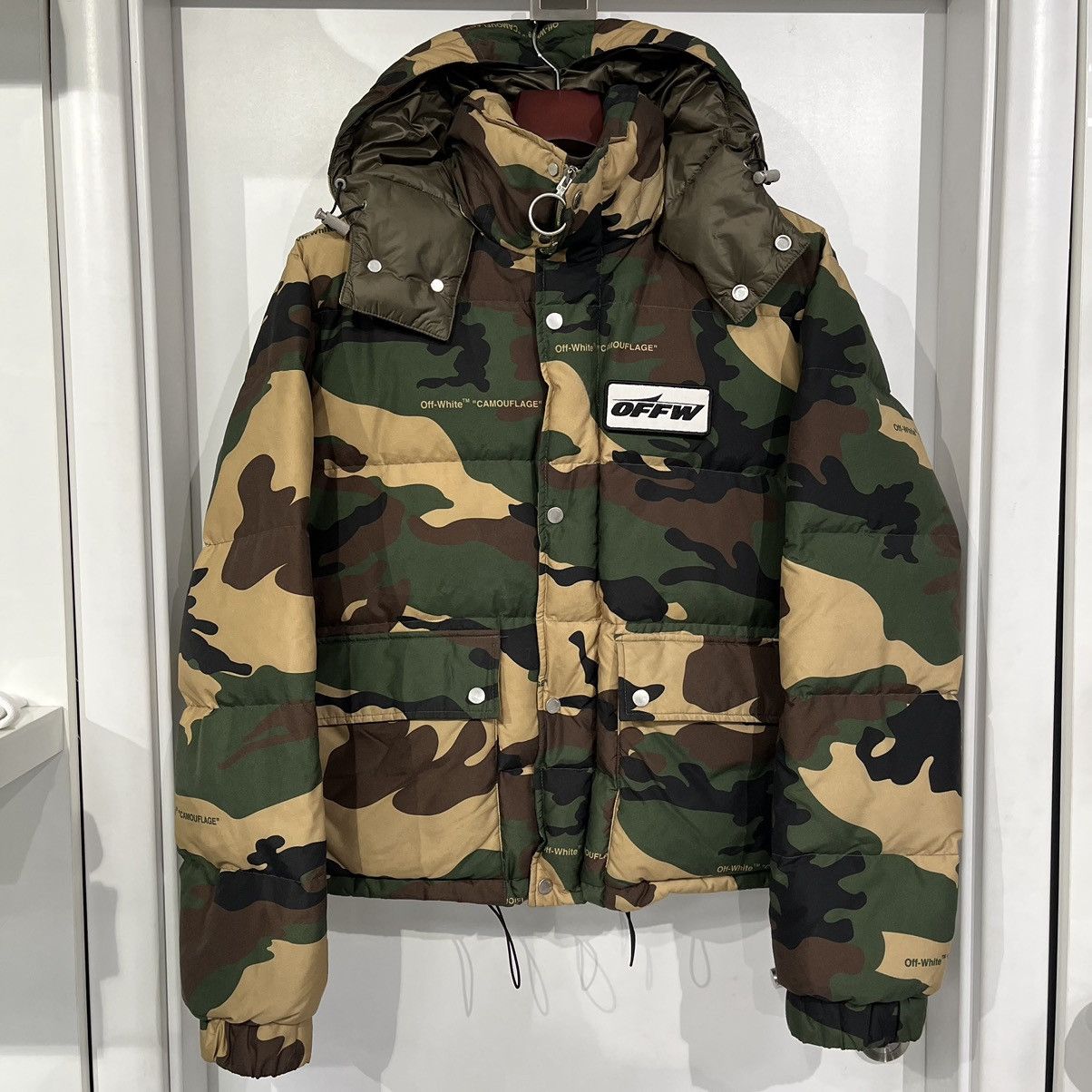 Camo off white coat best sale