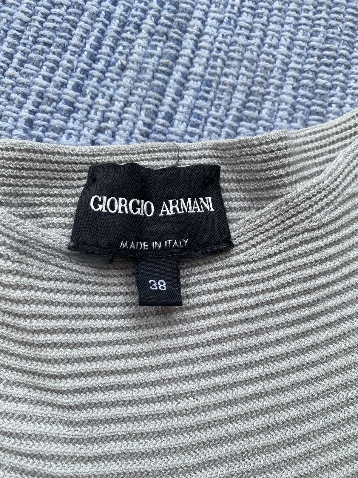 Giorgio Armani giorgio armani body tight top Size XS / US 0-2 / IT 36-38 - 5 Thumbnail