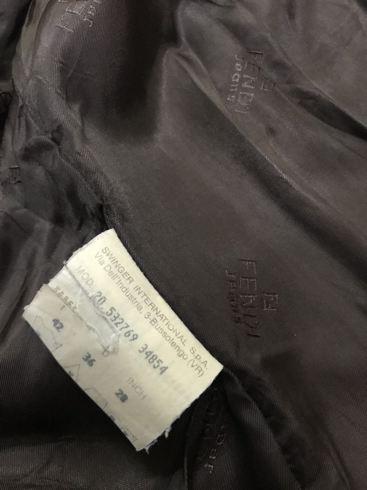 Fendi Vintage Fendi Zucca cropped jacket Size M / US 6-8 / IT 42-44 - 12 Thumbnail