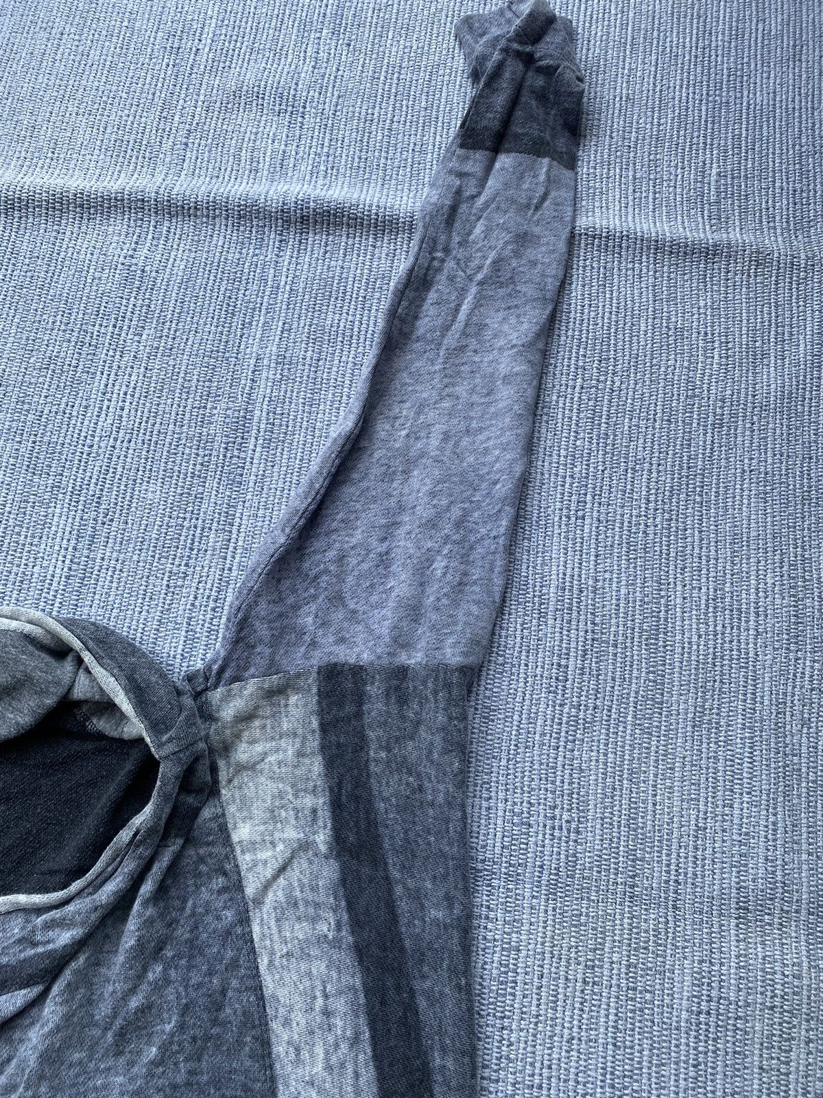Diesel assymetrical long top Size XS / US 0-2 / IT 36-38 - 3 Thumbnail