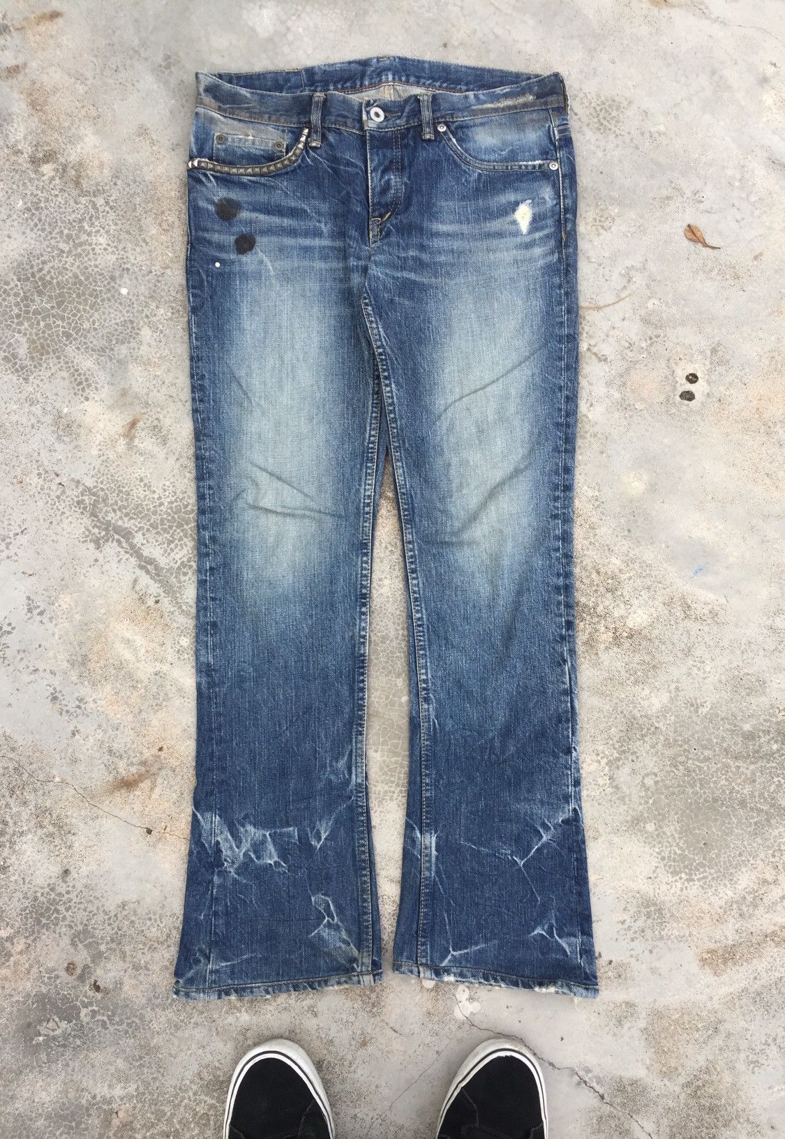 Hysteric Glamour HYSTERIC GLAMOUR FLARED STUDDED STONE WASHED Size US 32 / EU 48 - 1 Thumbnail