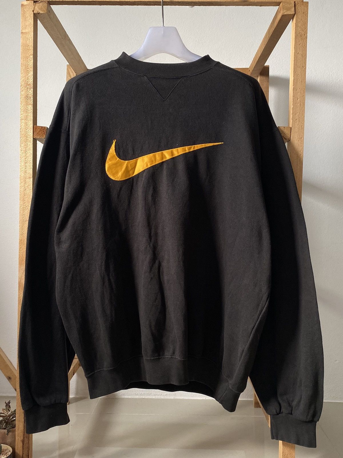 Nike × Vintage Rare Vintage 90’s Nike Big Swoosh Sweatshirt Size US M / EU 48-50 / 2 - 3 Thumbnail